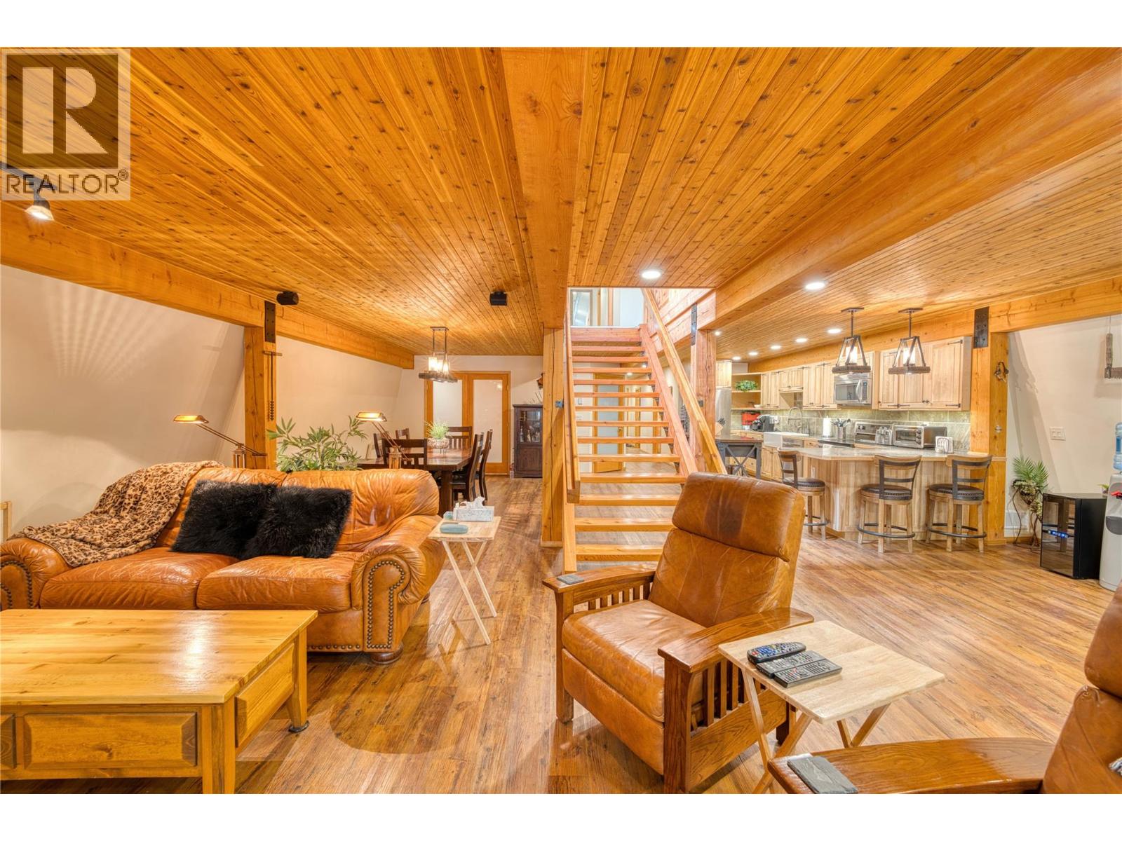 790/770 Jackfish Lake Road, Chetwynd, British Columbia  V0C 1J0 - Photo 12 - 10388534