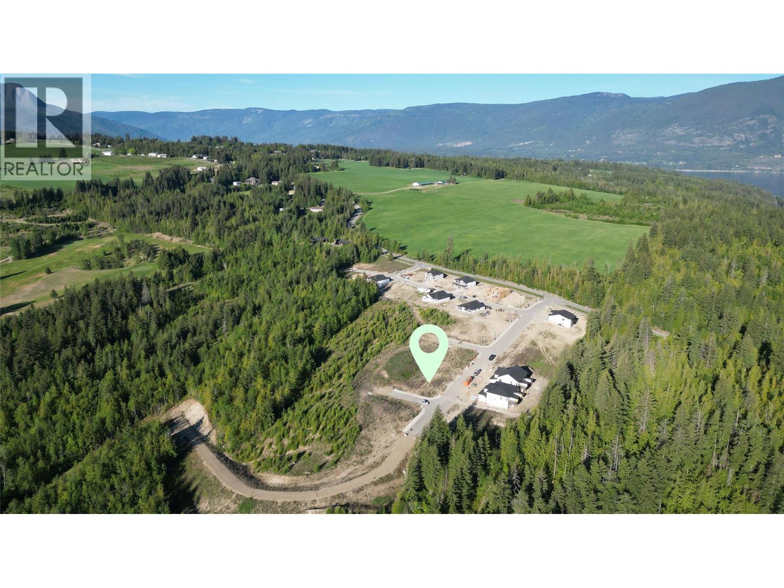 6951 44 Street Ne, Salmon Arm, British Columbia  V0E 1K0 - Photo 3 - 10388669