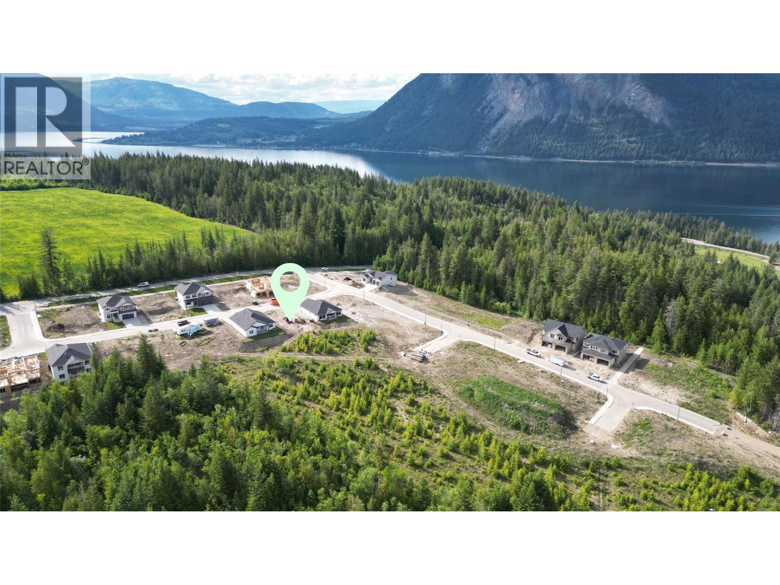 6850 42 Street Ne, Salmon Arm, British Columbia  V0E 1K0 - Photo 4 - 10388656