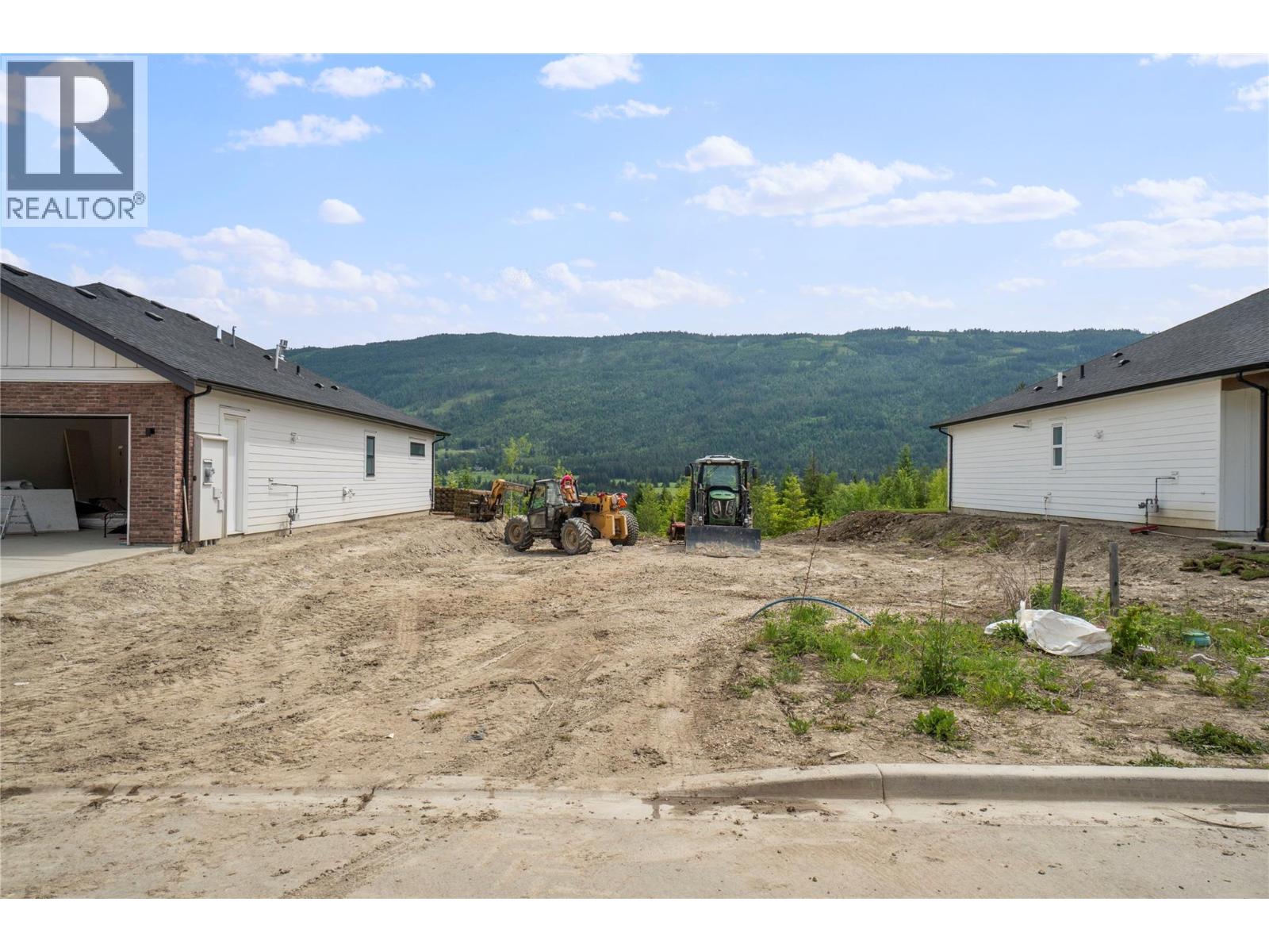 6850 42 Street Ne, Salmon Arm, British Columbia  V0E 1K0 - Photo 6 - 10388656