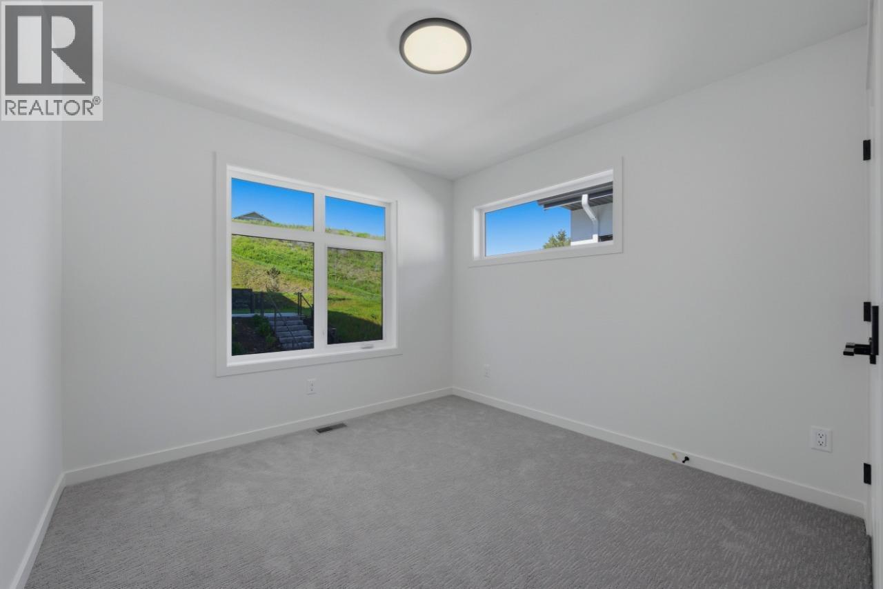 7599 Klinger Road Unit# 19, Okanagan Landing, British Columbia  V1H 0B2 - Photo 26 - 10388582