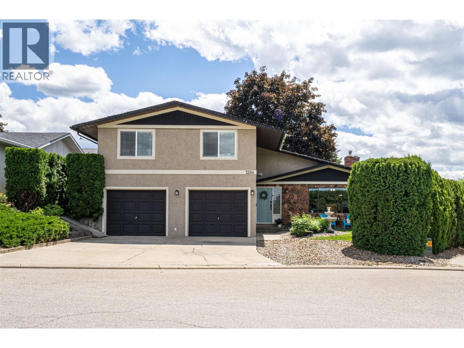 1204 42 Avenue, Vernon, British Columbia  V1T 7Y9 - Photo 6 - 10387930