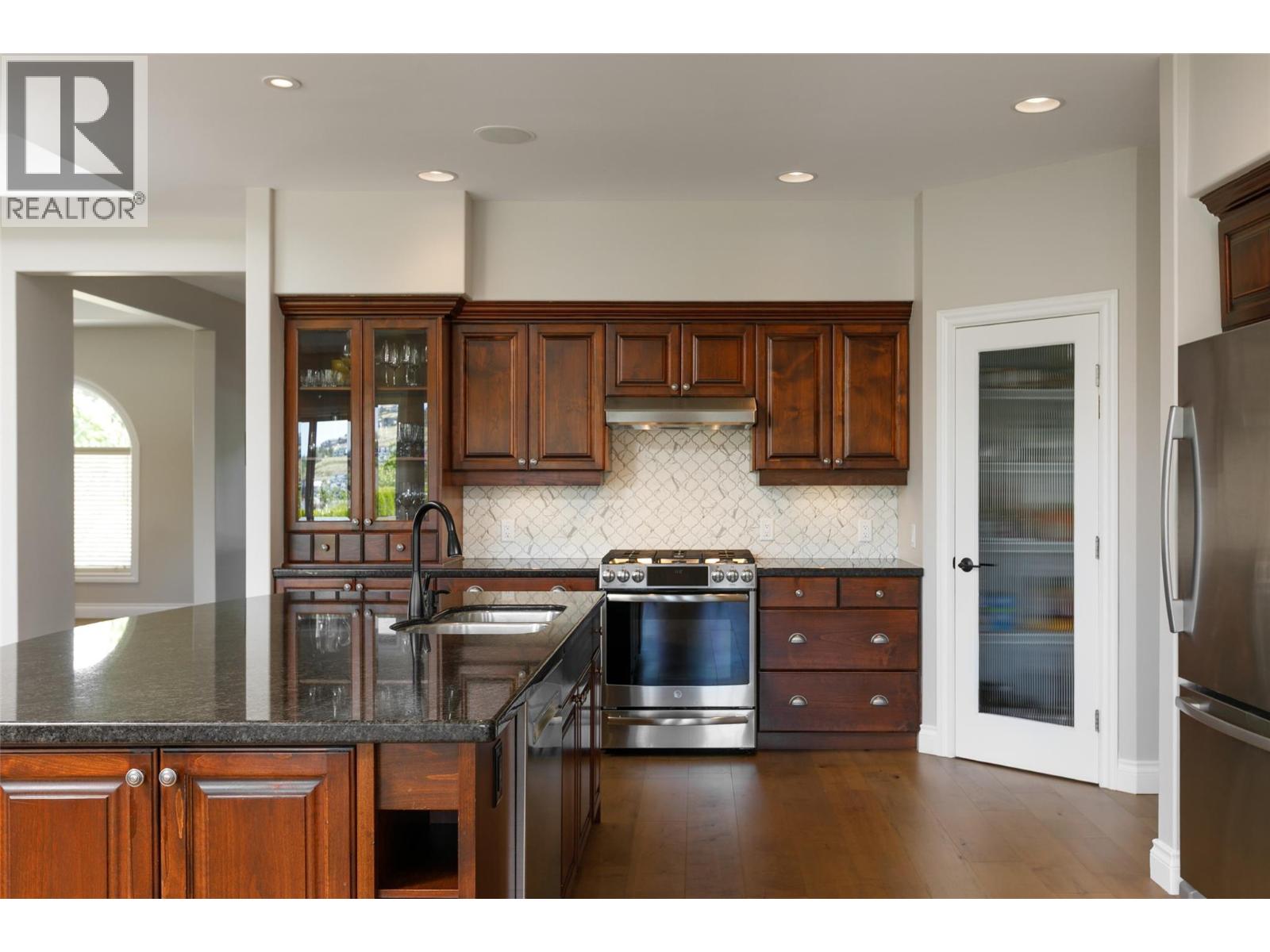 4830 Westridge Drive, Kelowna, British Columbia  V1W 3B4 - Photo 16 - 10388714