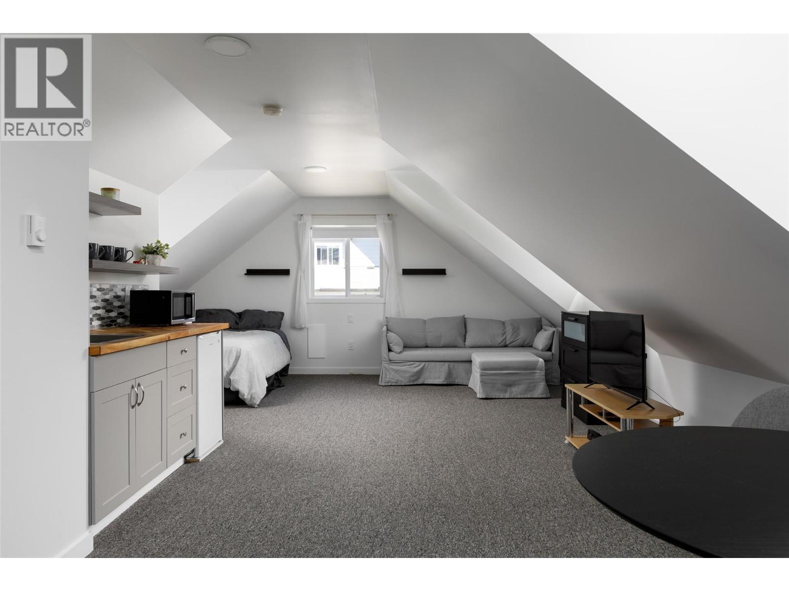 4830 Westridge Drive, Kelowna, British Columbia  V1W 3B4 - Photo 45 - 10388714