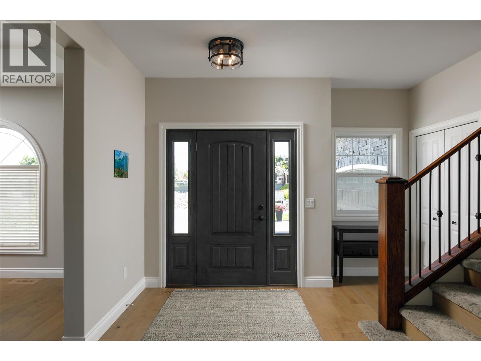 4830 Westridge Drive, Kelowna, British Columbia  V1W 3B4 - Photo 6 - 10388714