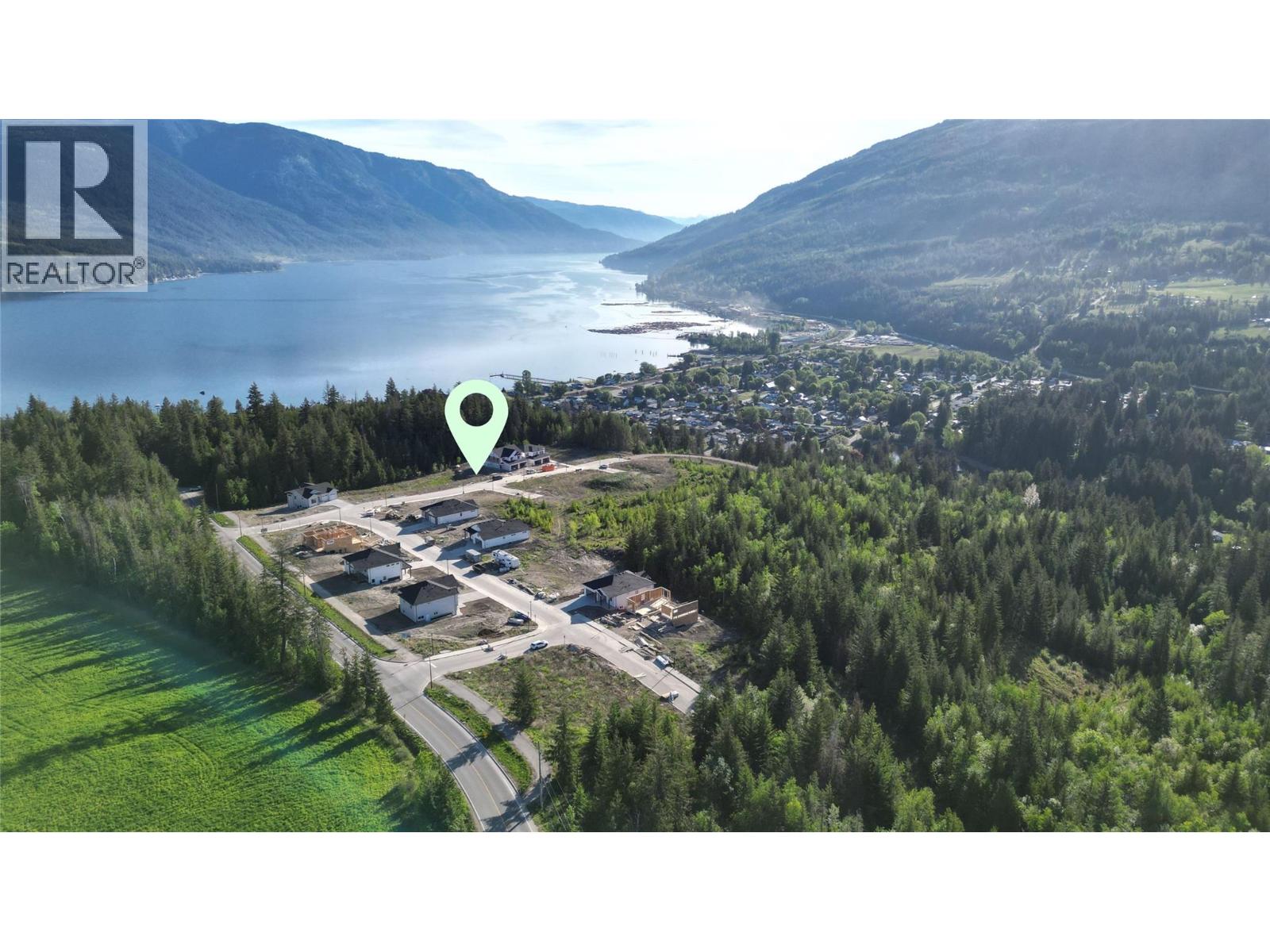 4311 69 Avenue Ne, Salmon Arm, British Columbia  V0E 1K0 - Photo 5 - 10388665