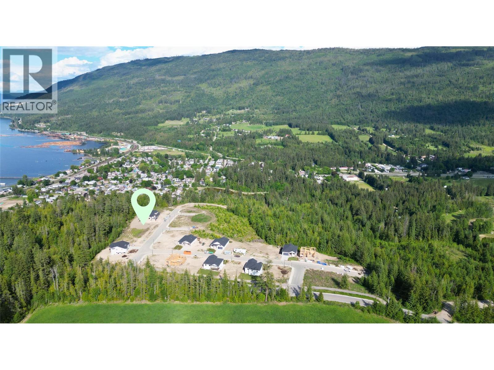 4301 69 Avenue Ne, Salmon Arm, British Columbia  V0E 1K0 - Photo 4 - 10388664