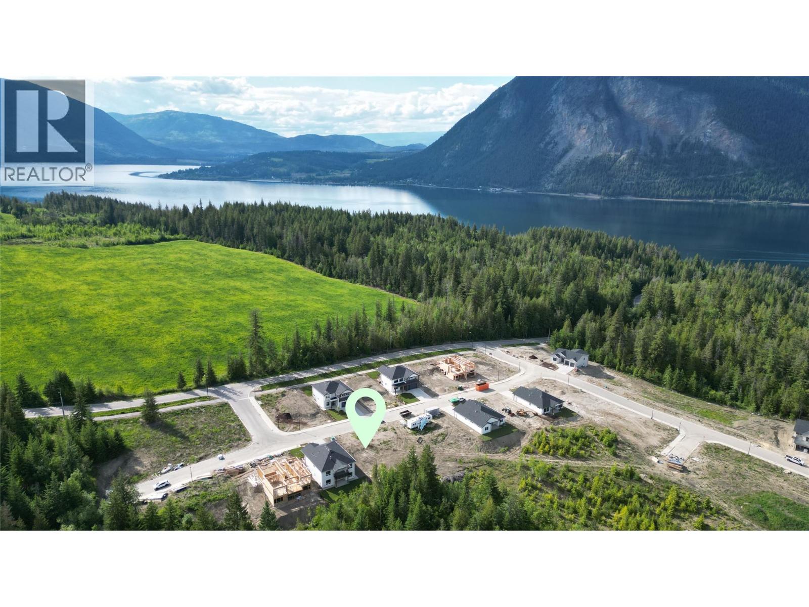 6810 42 Street Ne, Salmon Arm, British Columbia  V0E 1K0 - Photo 4 - 10388650