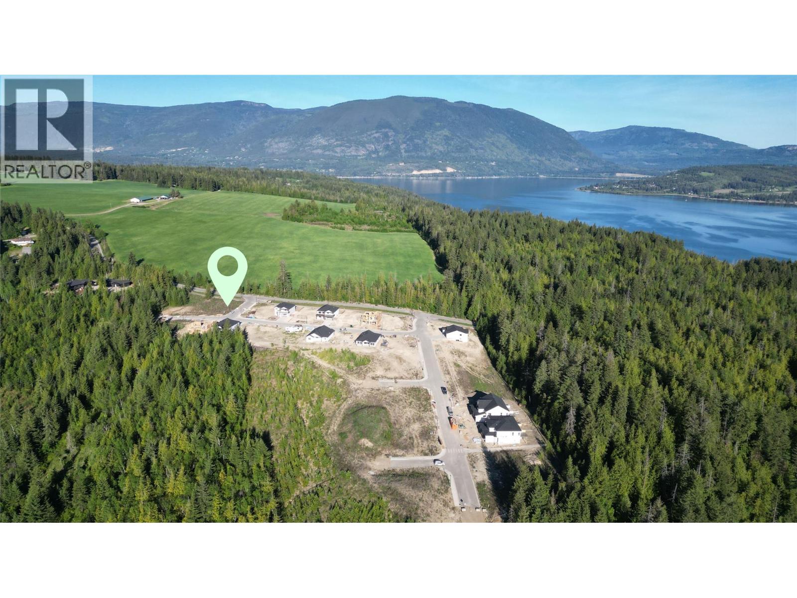 6741 42 Street Ne, Salmon Arm, British Columbia  V0E 1K0 - Photo 5 - 10388460