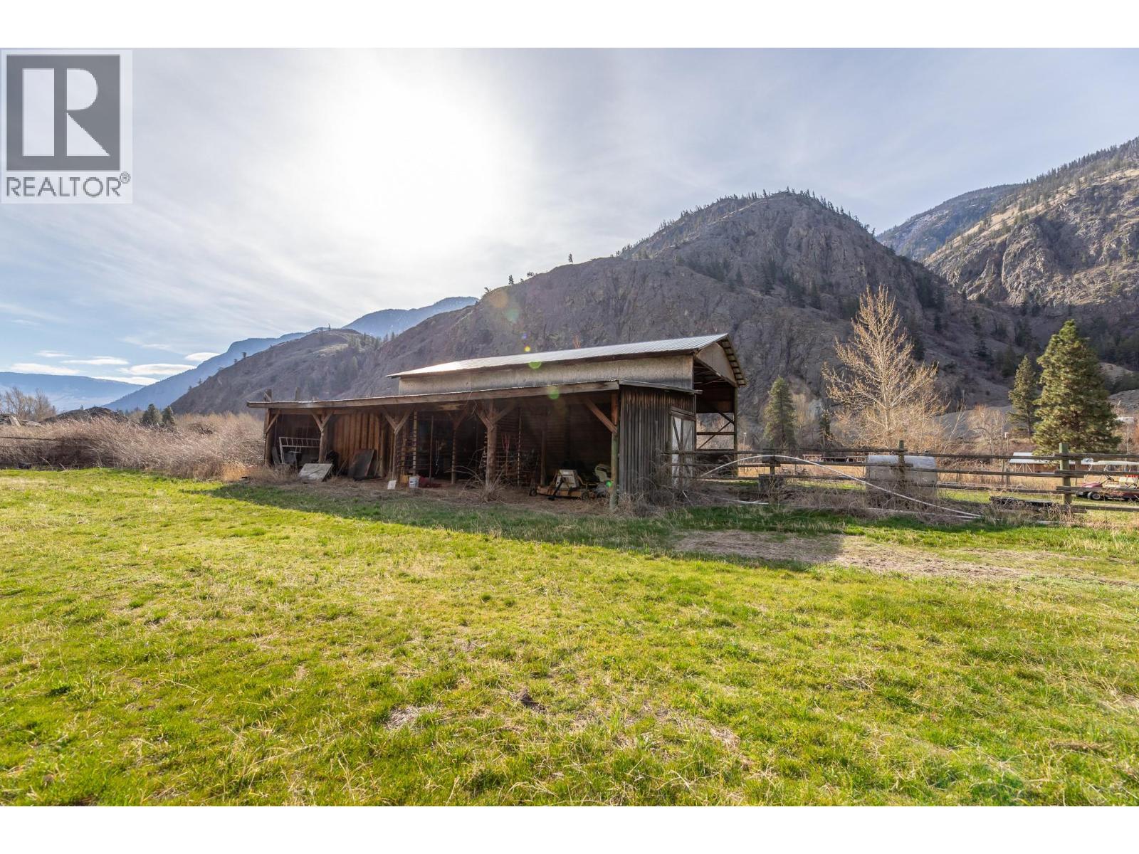 3210 / 3208 Cory Road, Keremeos, British Columbia  V0H 1N0 - Photo 33 - 10388150