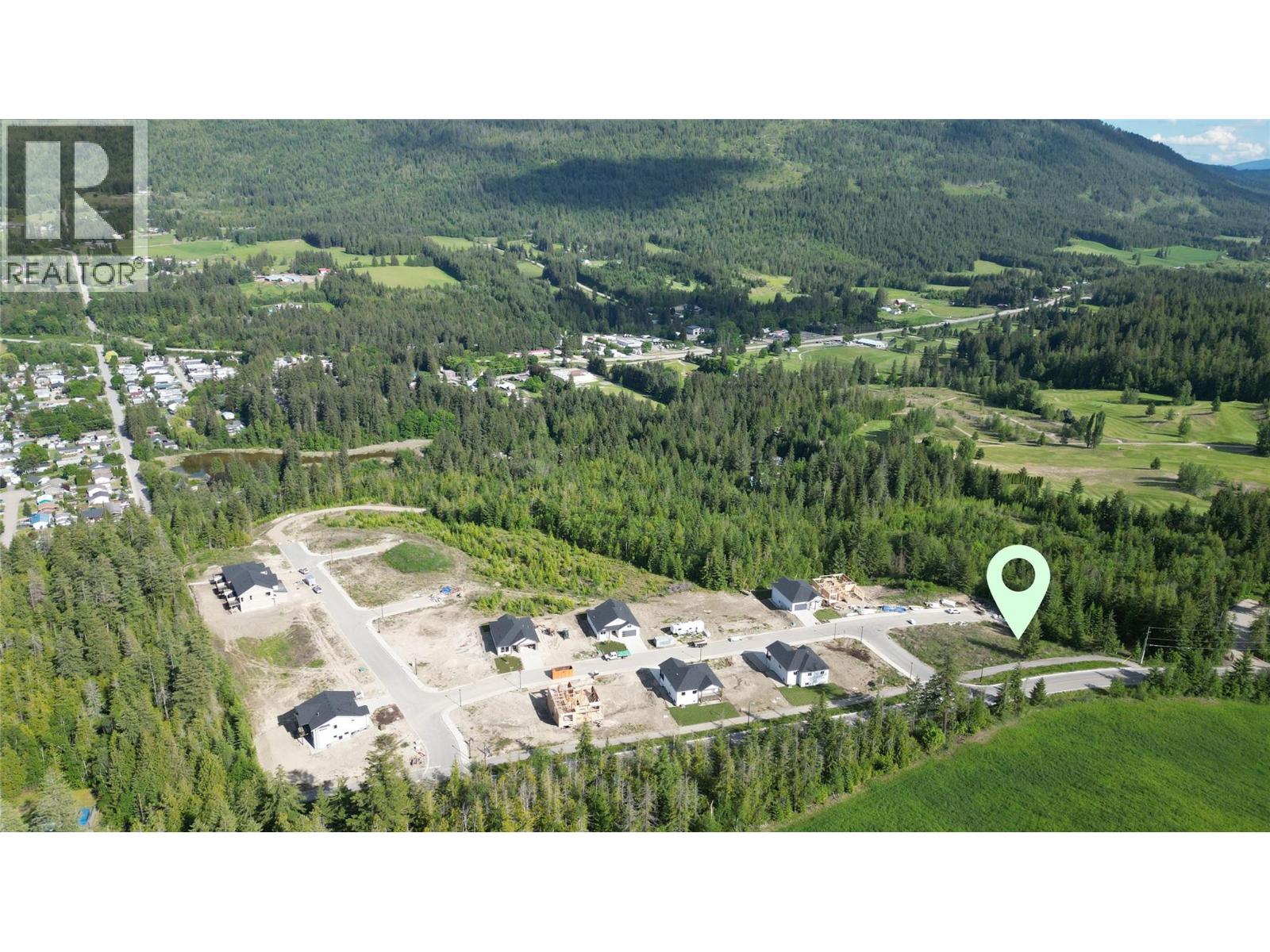 6731 42 Street Ne, Salmon Arm, British Columbia  V0E 1K0 - Photo 4 - 10387647