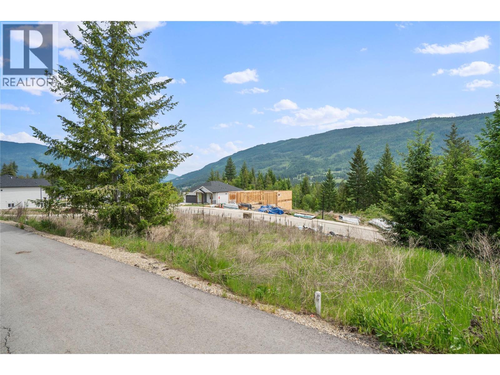 6731 42 Street Ne, Salmon Arm, British Columbia  V0E 1K0 - Photo 6 - 10387647
