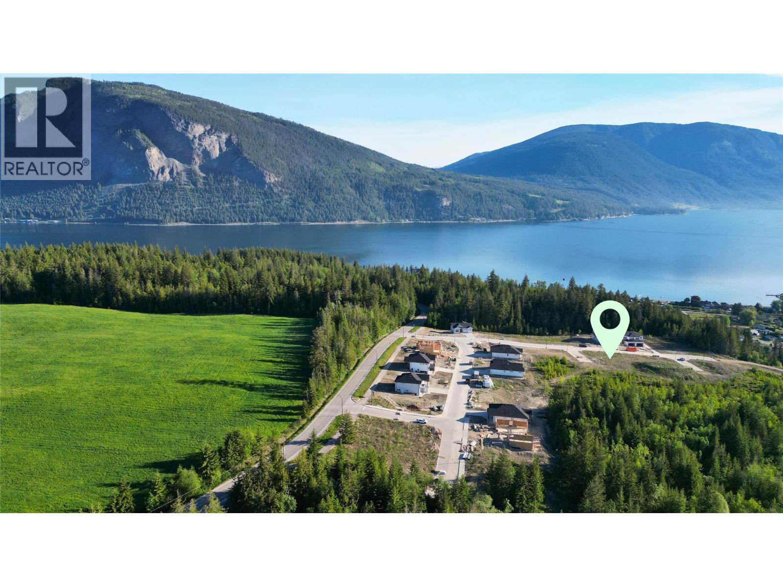 6950 43 Street Ne, Salmon Arm, British Columbia  V0E 1K0 - Photo 3 - 10388668
