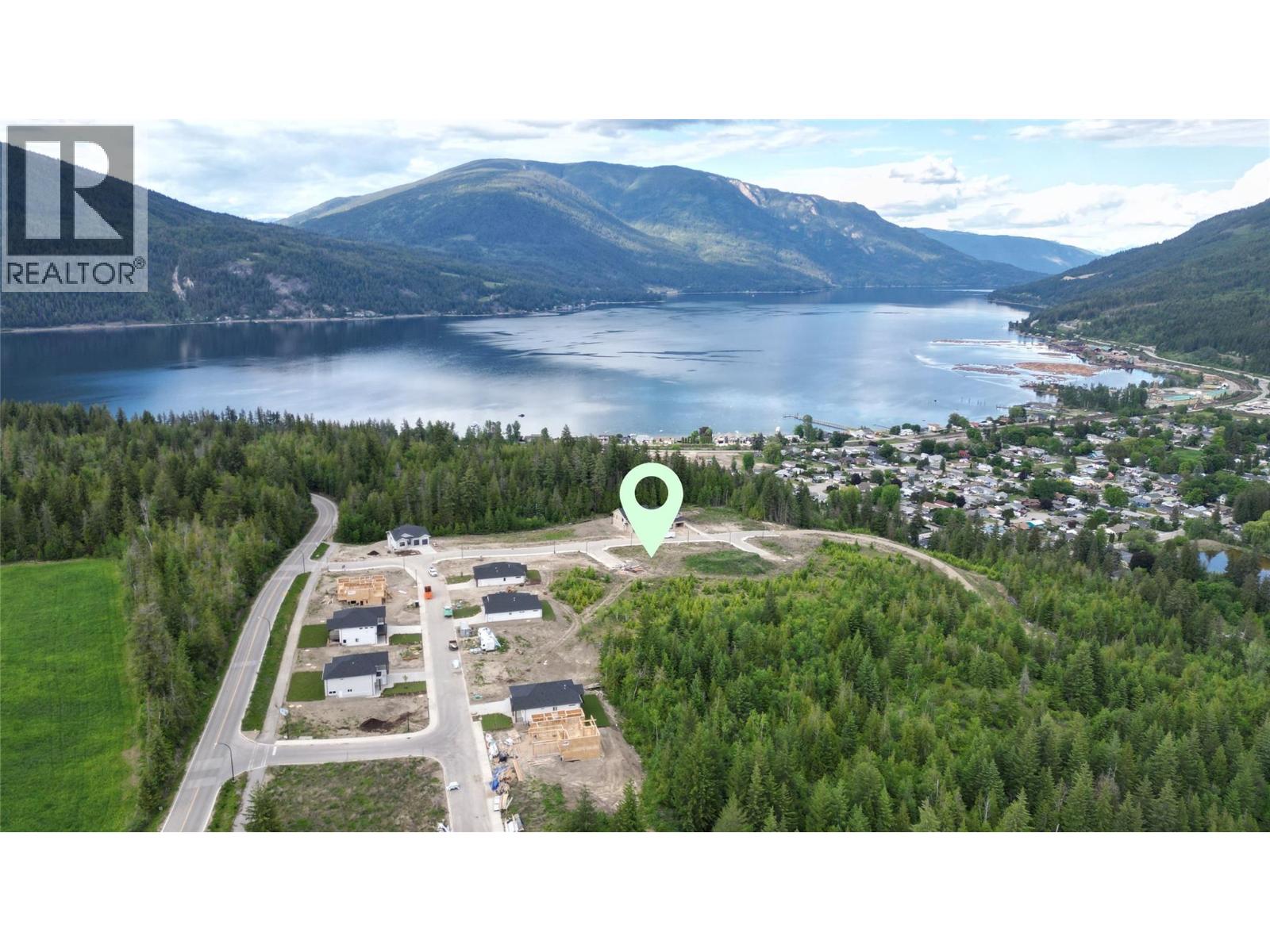 6950 43 Street Ne, Salmon Arm, British Columbia  V0E 1K0 - Photo 4 - 10388668