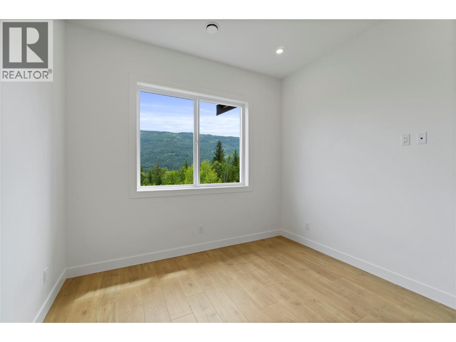 6840 42 Street Ne, Salmon Arm, British Columbia  V0E 1K0 - Photo 32 - 10388624