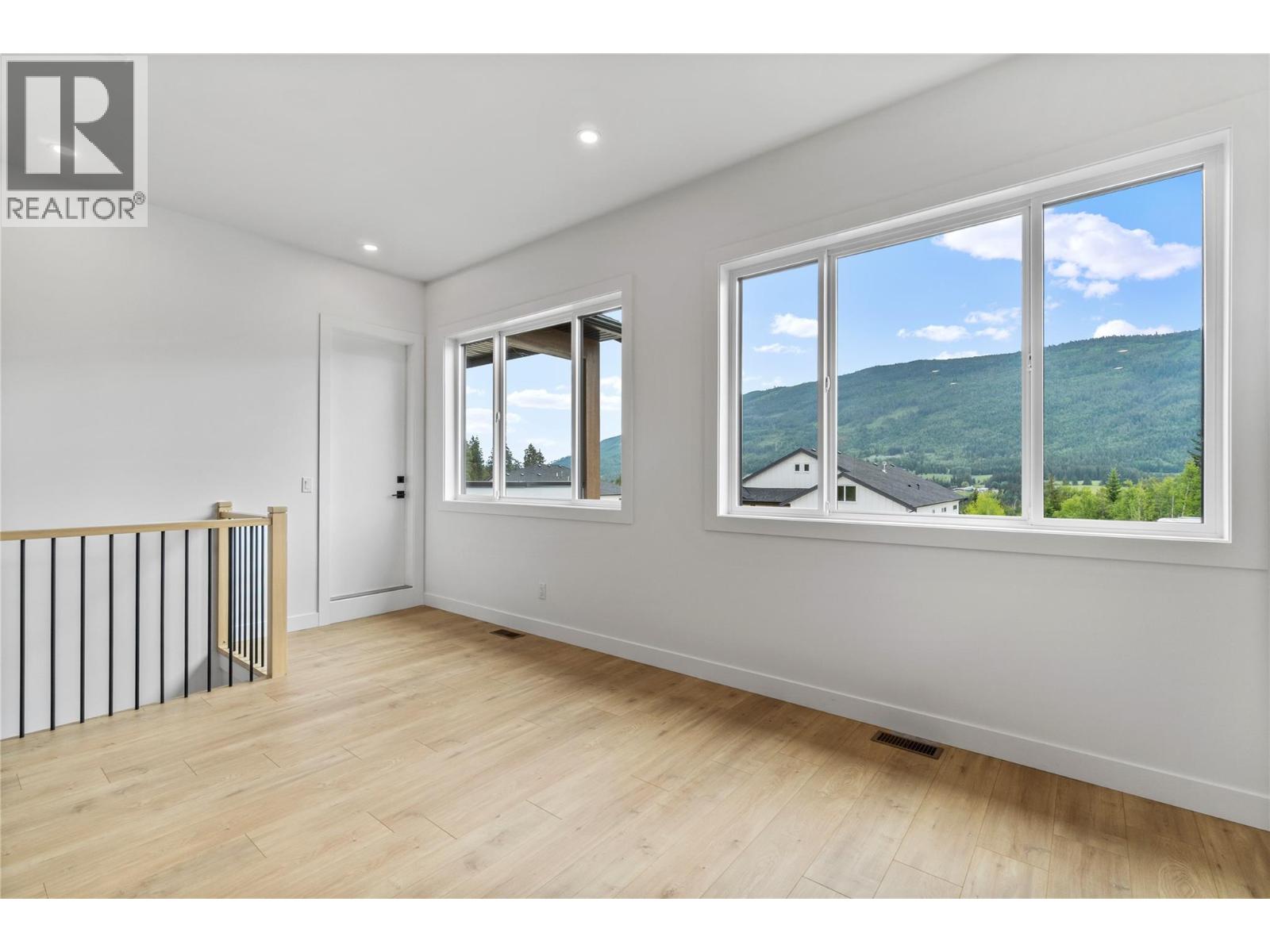 6841 42 Street Ne, Salmon Arm, British Columbia  V0E 1K0 - Photo 12 - 10388621