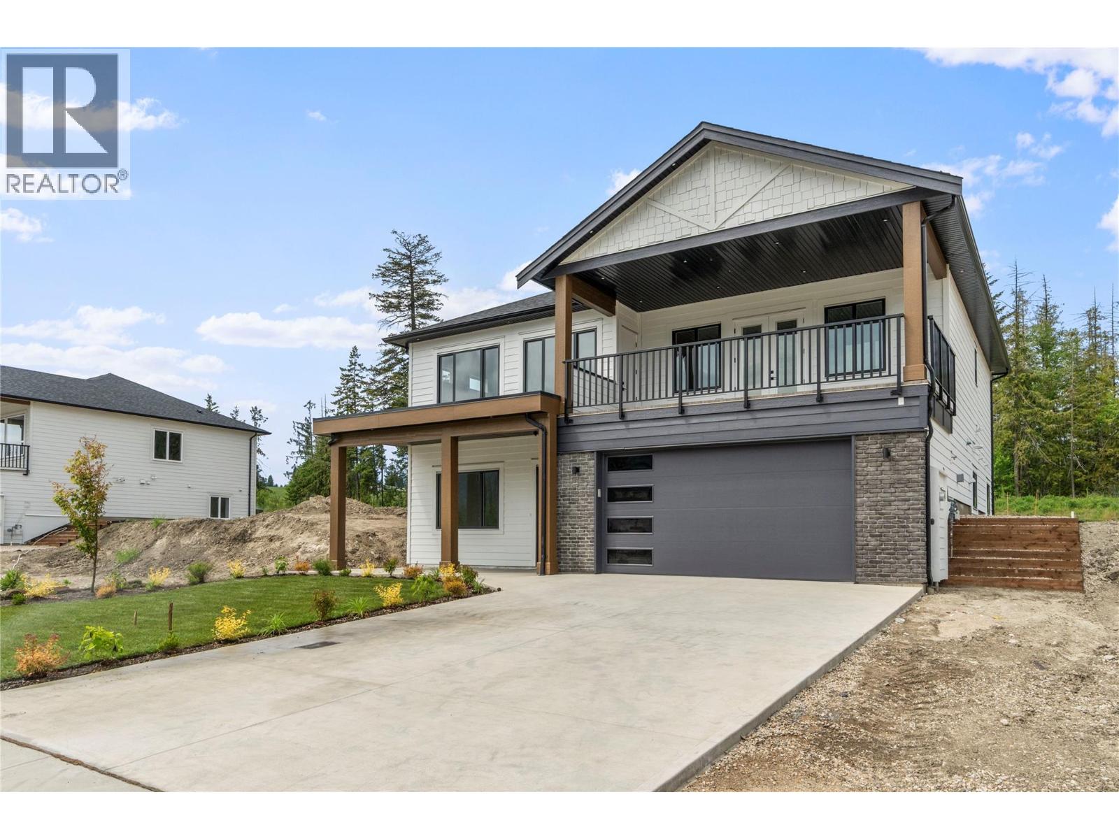 6841 42 Street Ne, Salmon Arm, British Columbia  V0E 1K0 - Photo 2 - 10388621