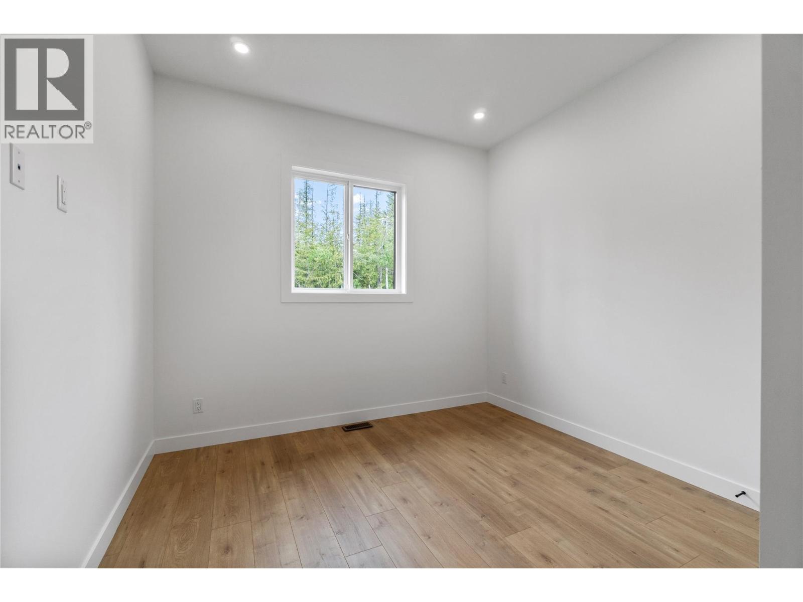 6841 42 Street Ne, Salmon Arm, British Columbia  V0E 1K0 - Photo 31 - 10388621