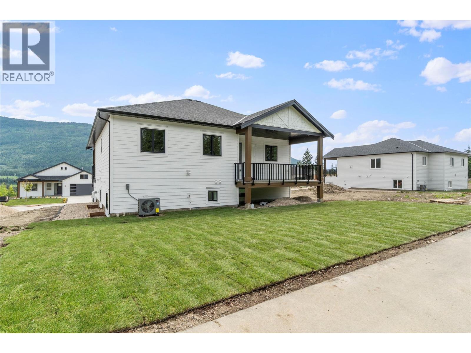 6841 42 Street Ne, Salmon Arm, British Columbia  V0E 1K0 - Photo 57 - 10388621
