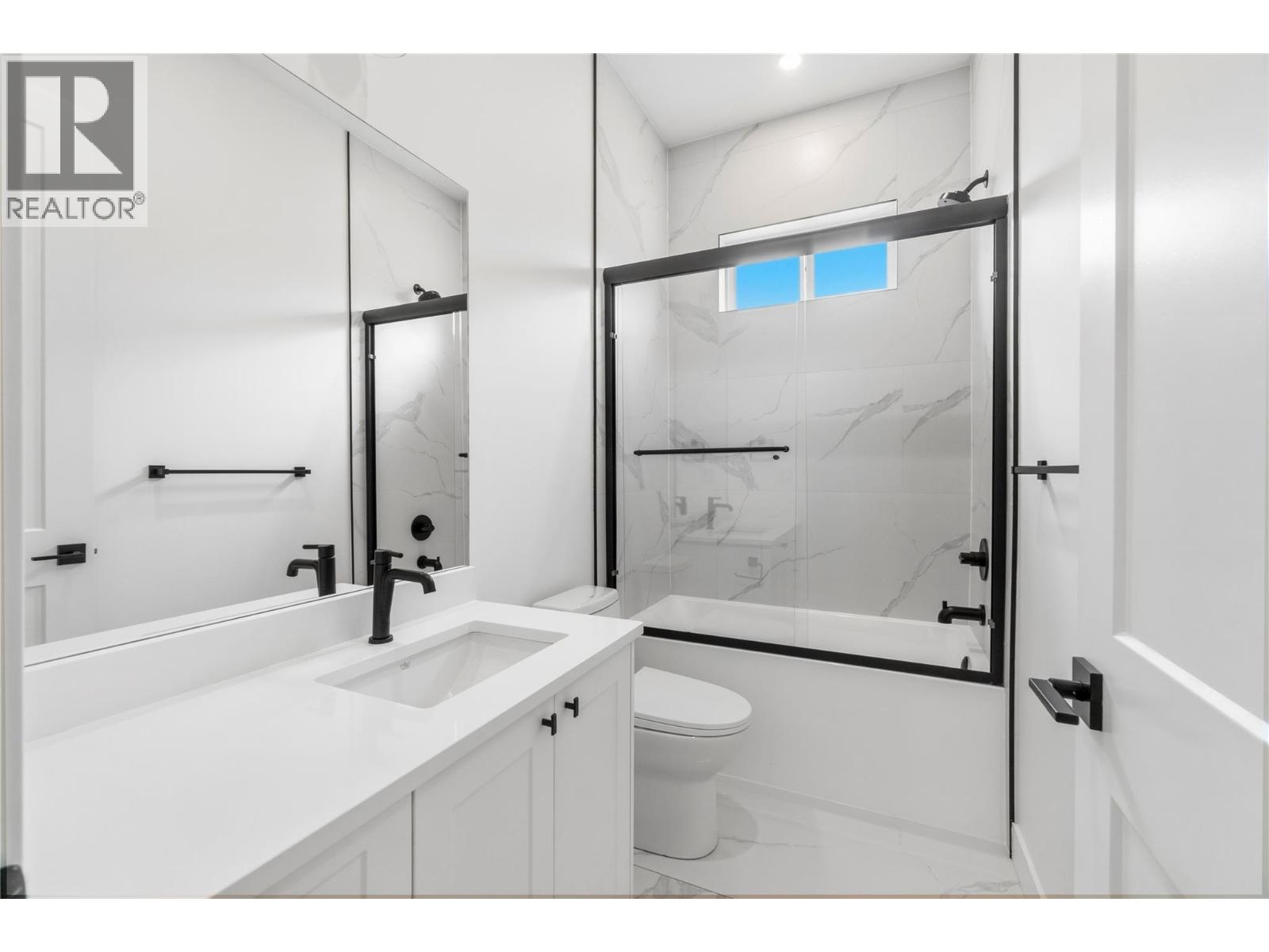 6800 42 Street Ne, Salmon Arm, British Columbia  V0E 1K0 - Photo 31 - 10388620