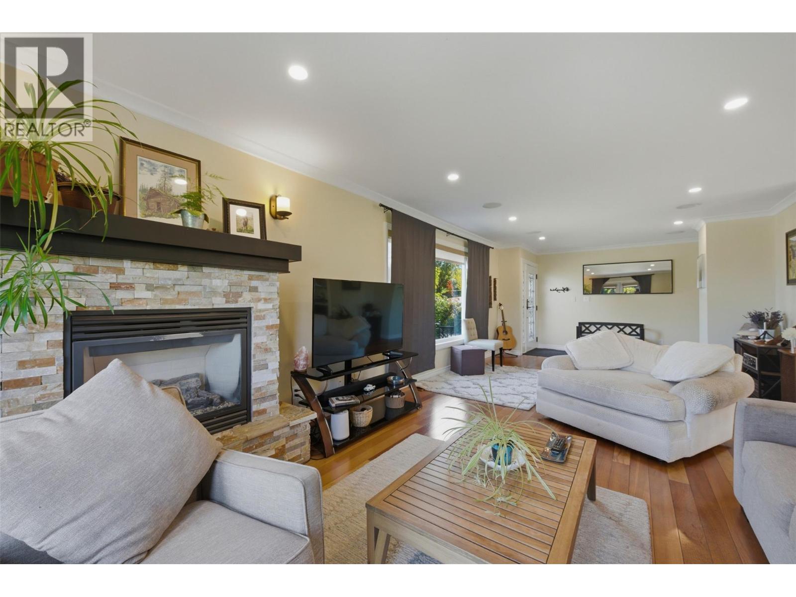 12208 Coldstream Creek Road, Coldstream, British Columbia  V1B 1G1 - Photo 14 - 10388692