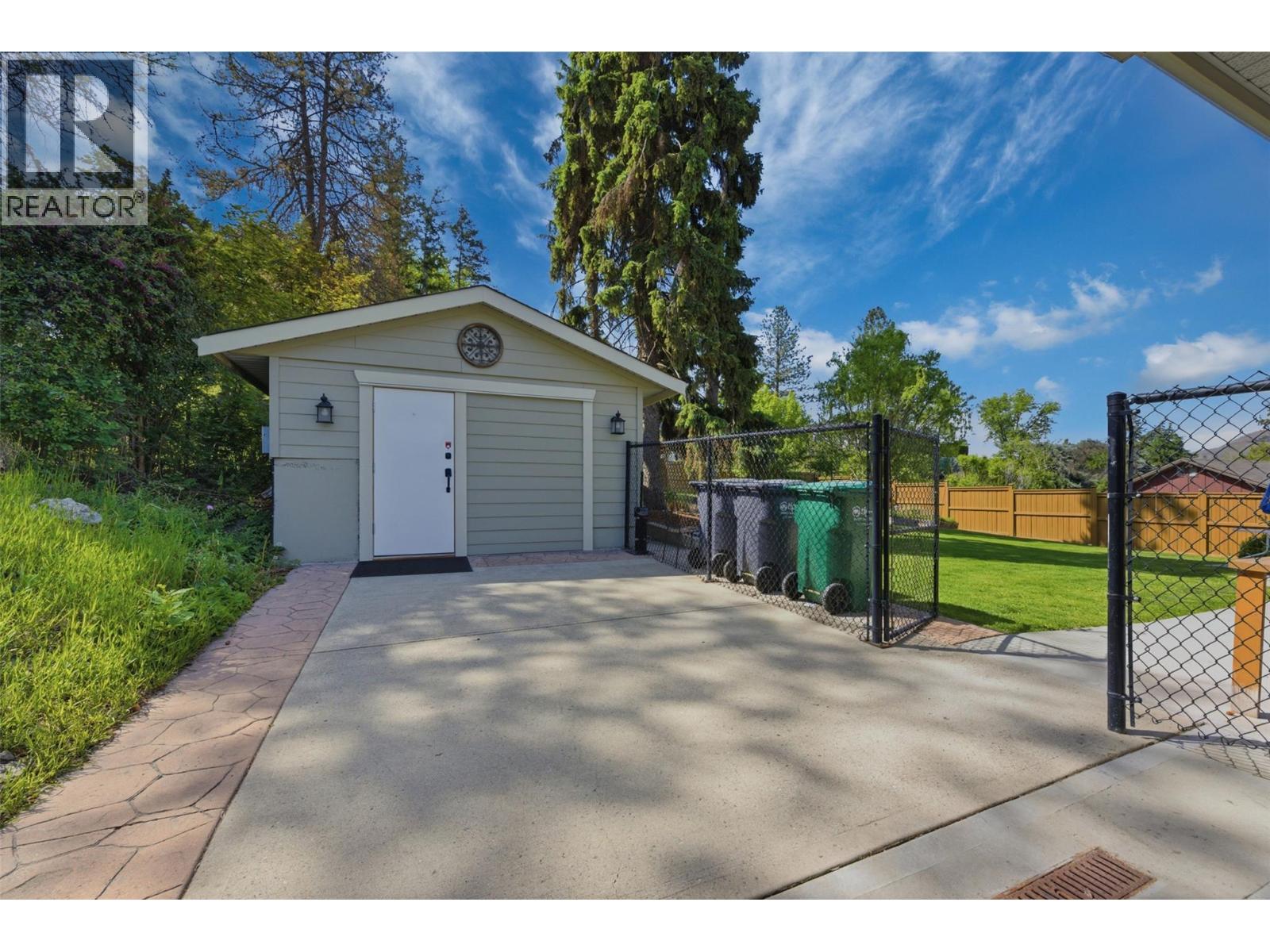 12208 Coldstream Creek Road, Coldstream, British Columbia  V1B 1G1 - Photo 22 - 10388692