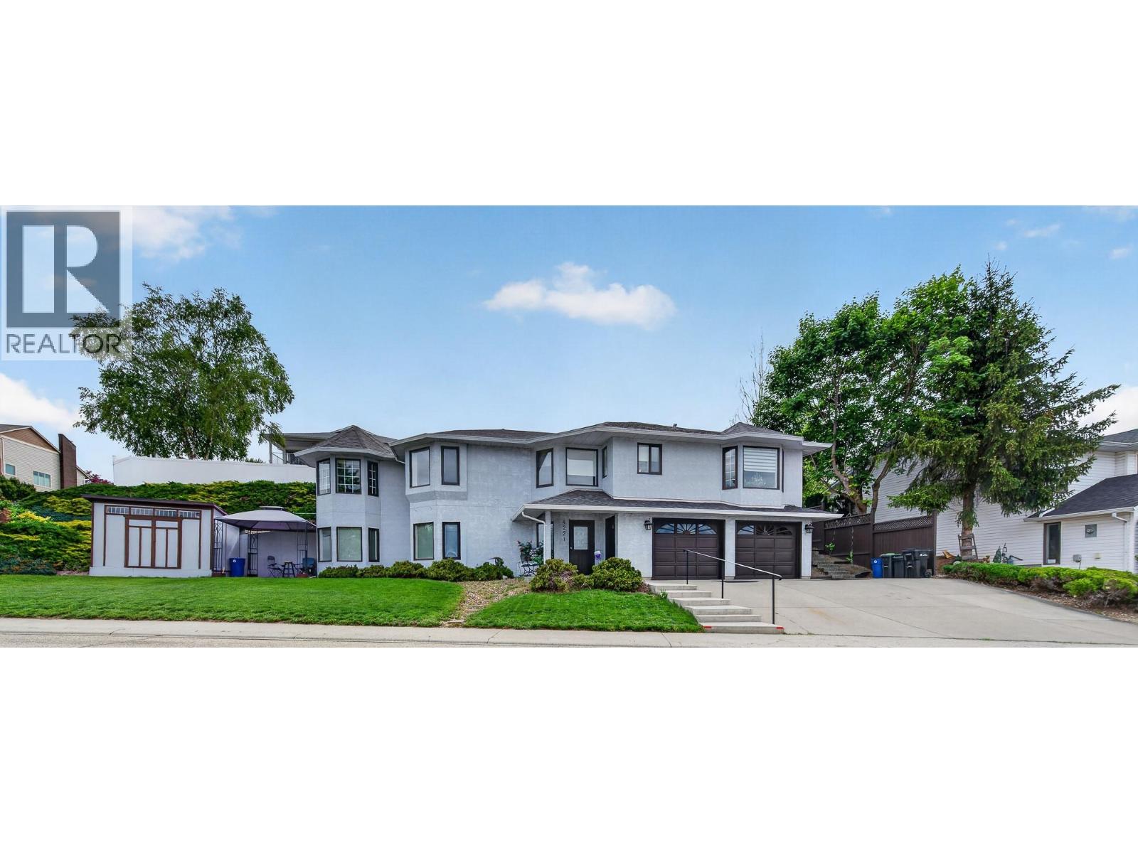 4221 Wellington Drive, Vernon, British Columbia  V1T 9H7 - Photo 2 - 10388743