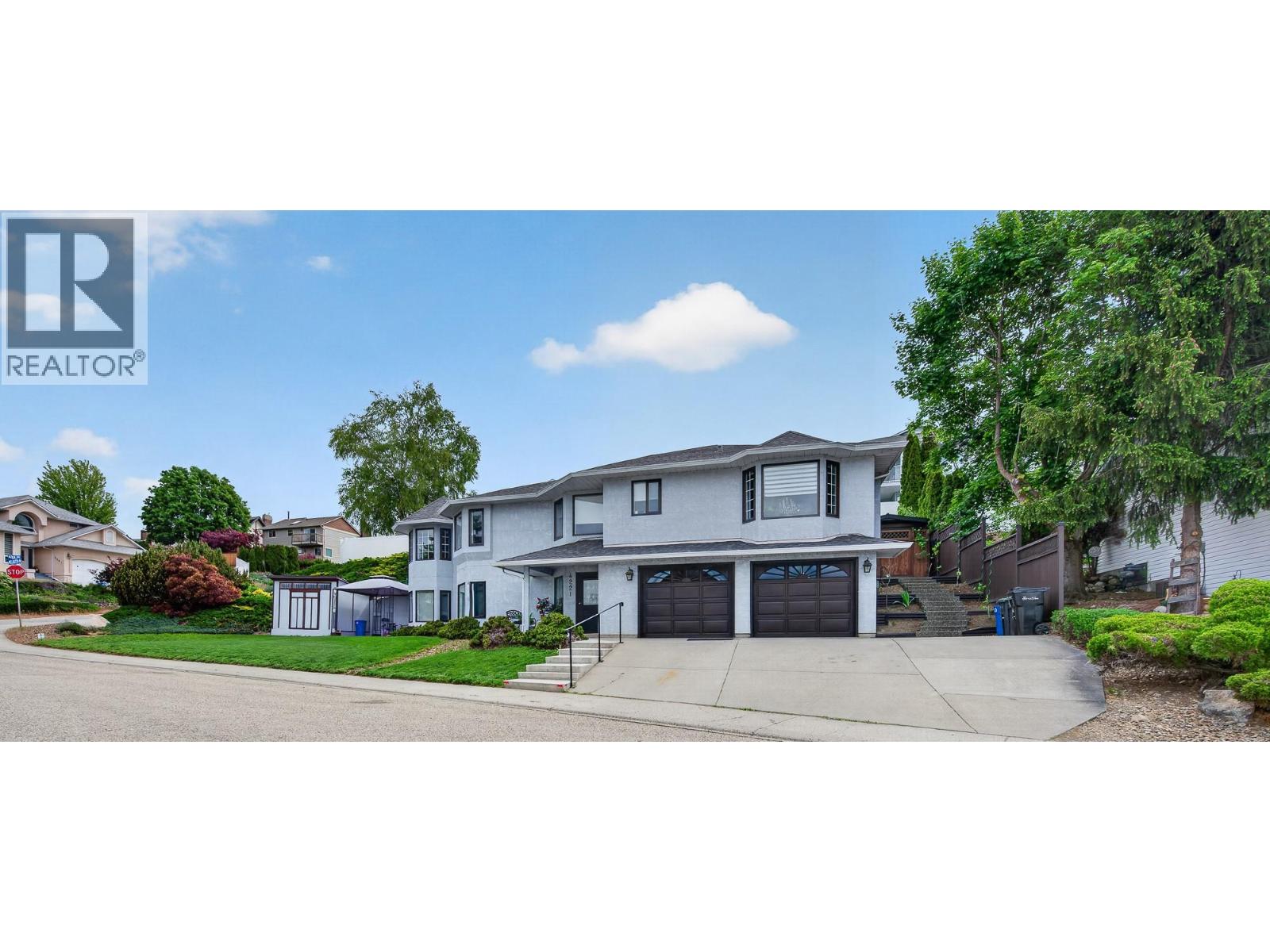 4221 Wellington Drive, Vernon, British Columbia  V1T 9H7 - Photo 3 - 10388743