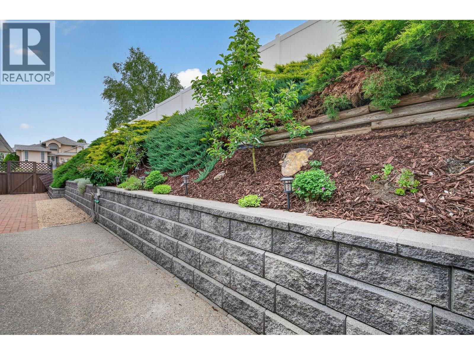 4221 Wellington Drive, Vernon, British Columbia  V1T 9H7 - Photo 54 - 10388743