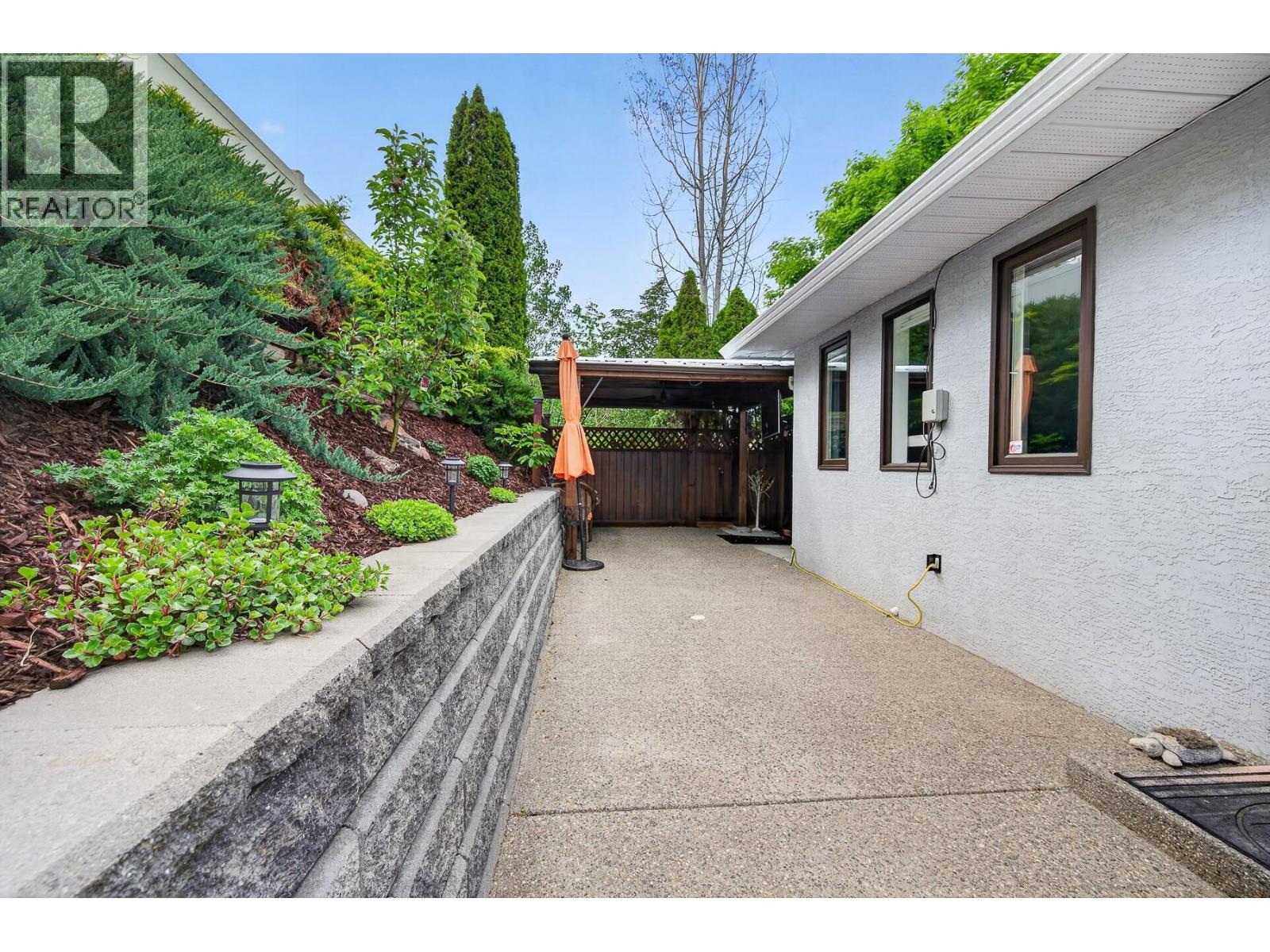 4221 Wellington Drive, Vernon, British Columbia  V1T 9H7 - Photo 56 - 10388743
