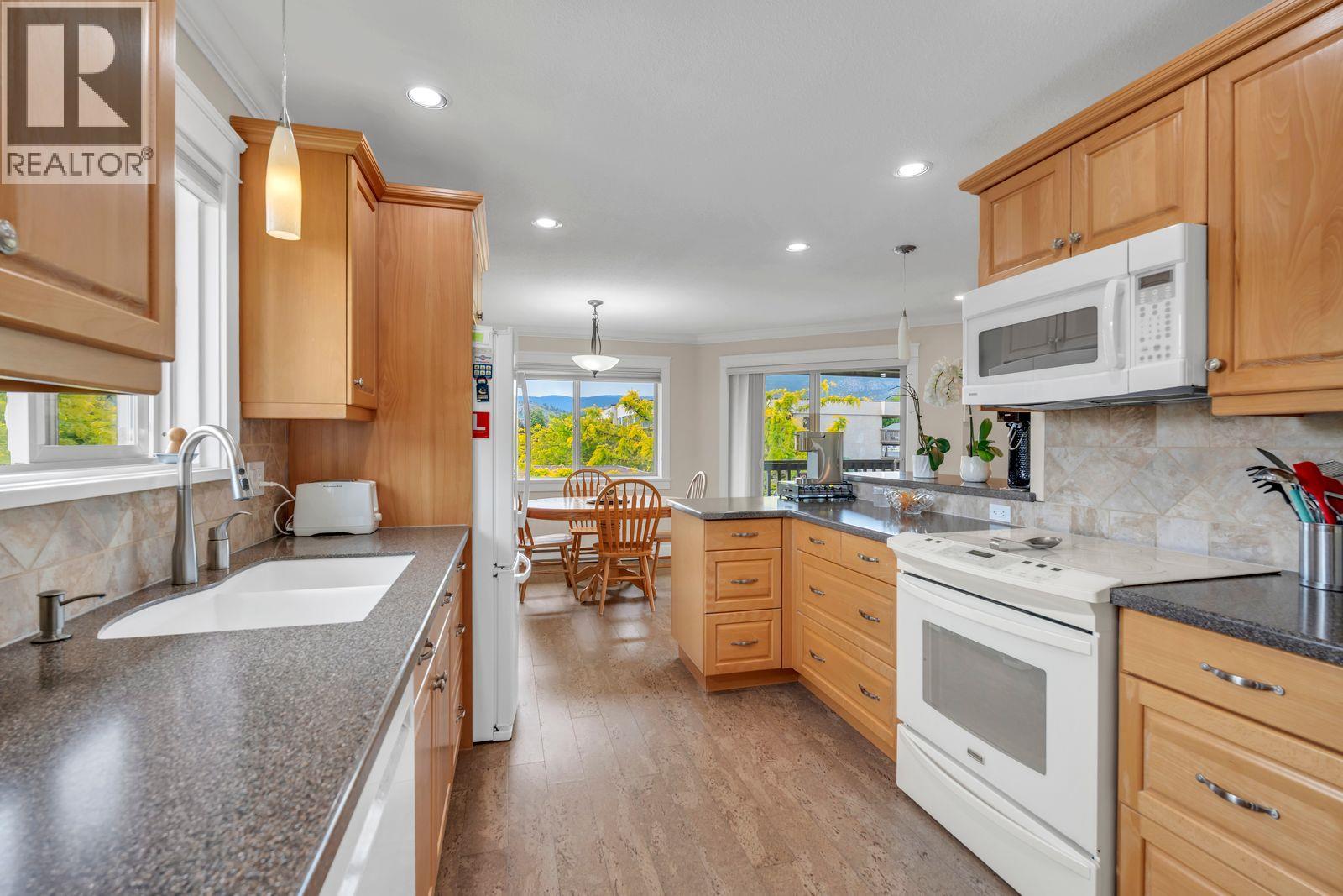 1830 Atkinson Street Unit# 201, Penticton, British Columbia  V2A 7M6 - Photo 8 - 10388227
