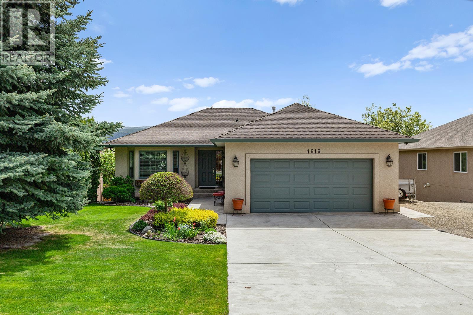 1619 Wilmot Court, kelowna, British Columbia