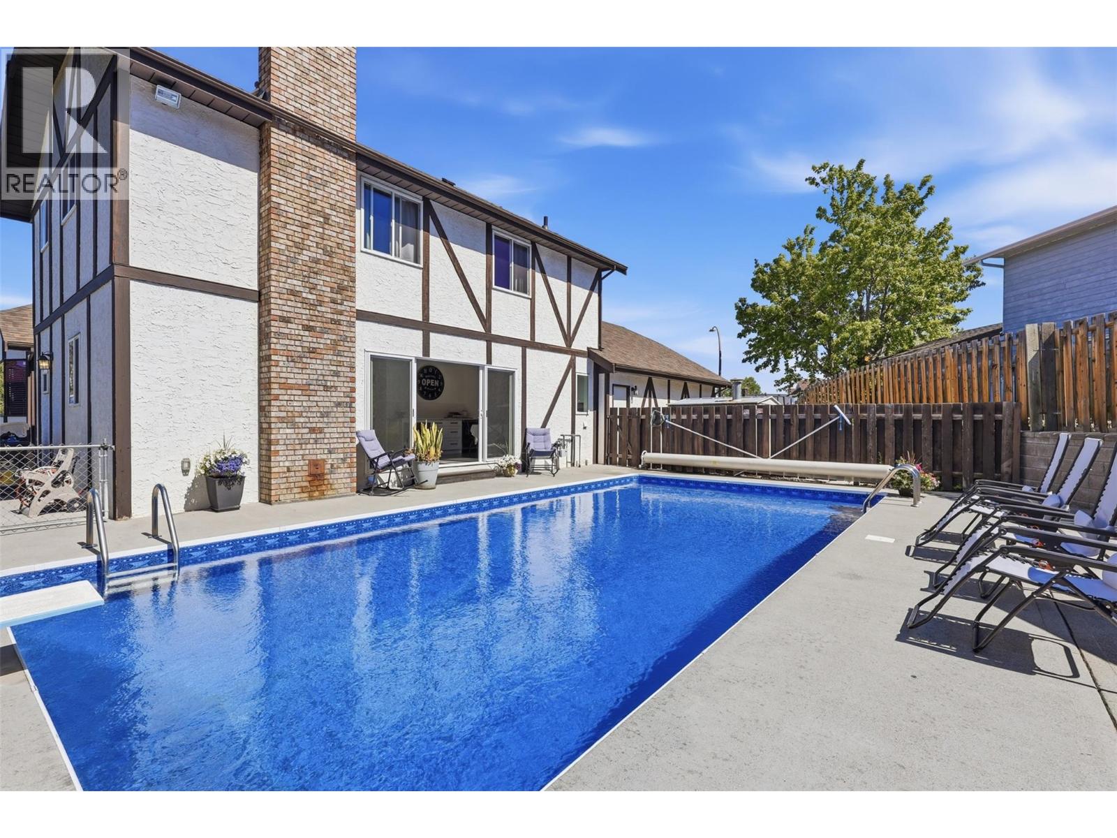 2298 Balfour Court, Kamloops, British Columbia  V1S 1H5 - Photo 15 - 10388785