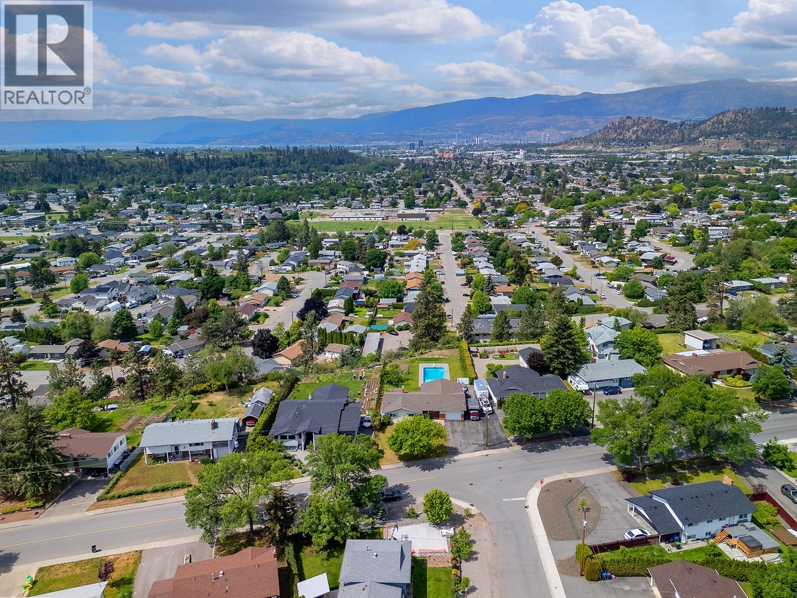 650 Dougall Road S, Kelowna, British Columbia  V1X 3J8 - Photo 10 - 10388248