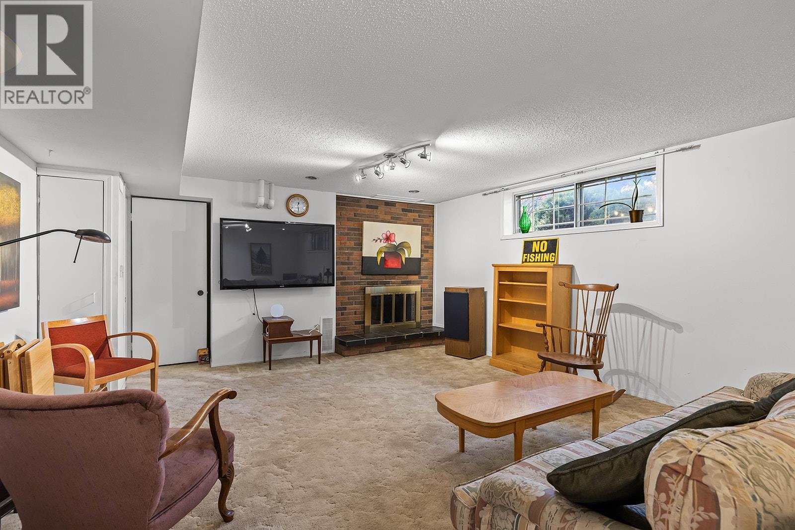 650 Dougall Road S, Kelowna, British Columbia  V1X 3J8 - Photo 34 - 10388248