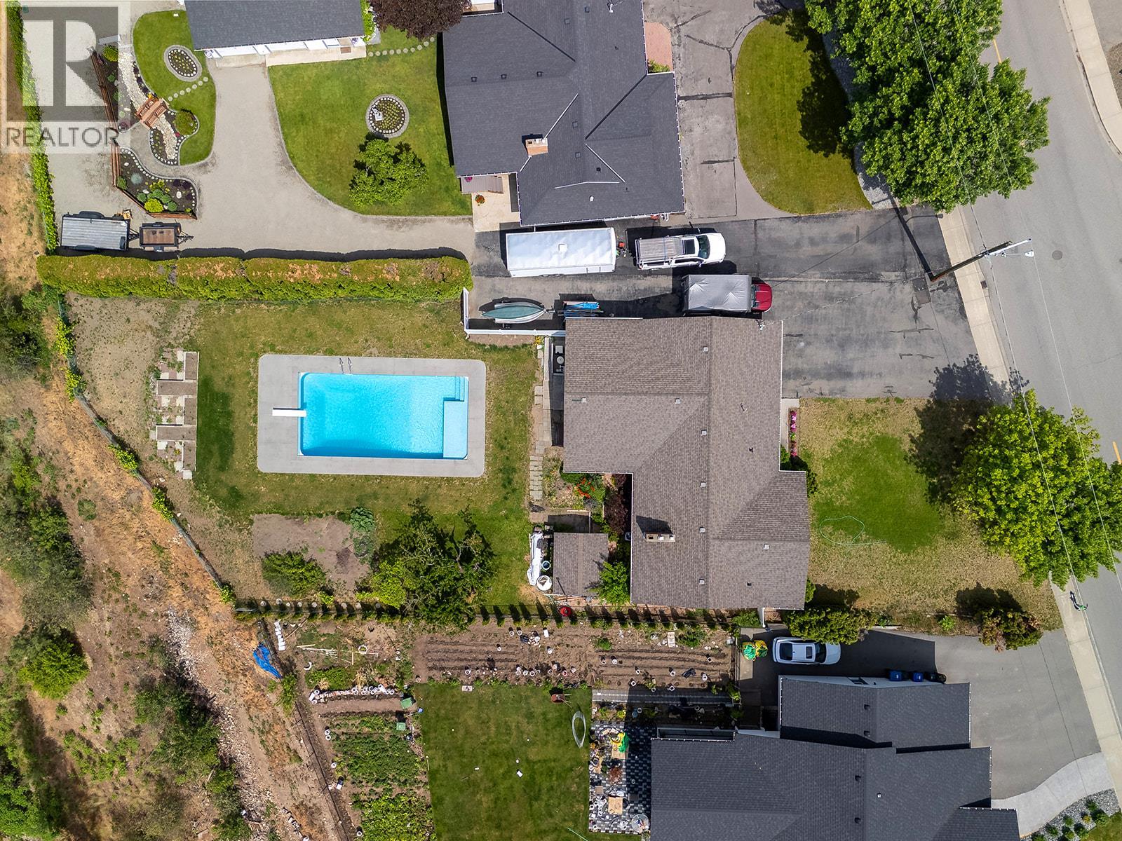 650 Dougall Road S, Kelowna, British Columbia  V1X 3J8 - Photo 7 - 10388248
