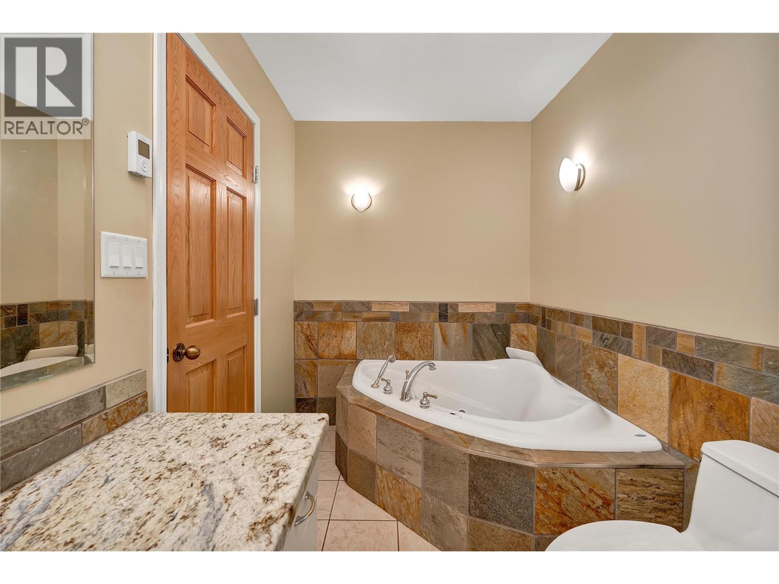 126 Lee Avenue, Penticton, British Columbia  V2A 3V8 - Photo 19 - 10388798