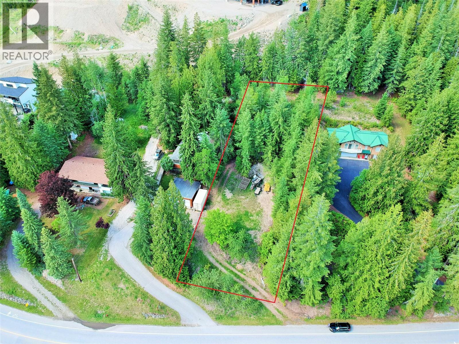 10 Old Town Road, Sicamous, British Columbia  V0E 2V4 - Photo 2 - 10388539