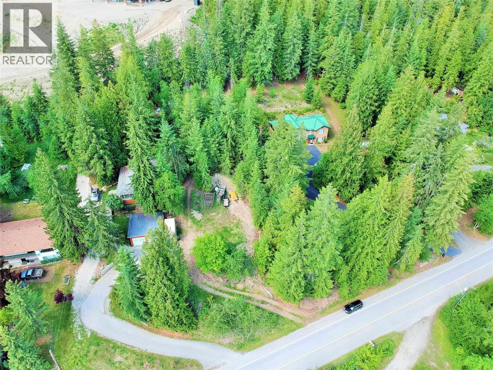 10 Old Town Road, Sicamous, British Columbia  V0E 2V4 - Photo 8 - 10388539