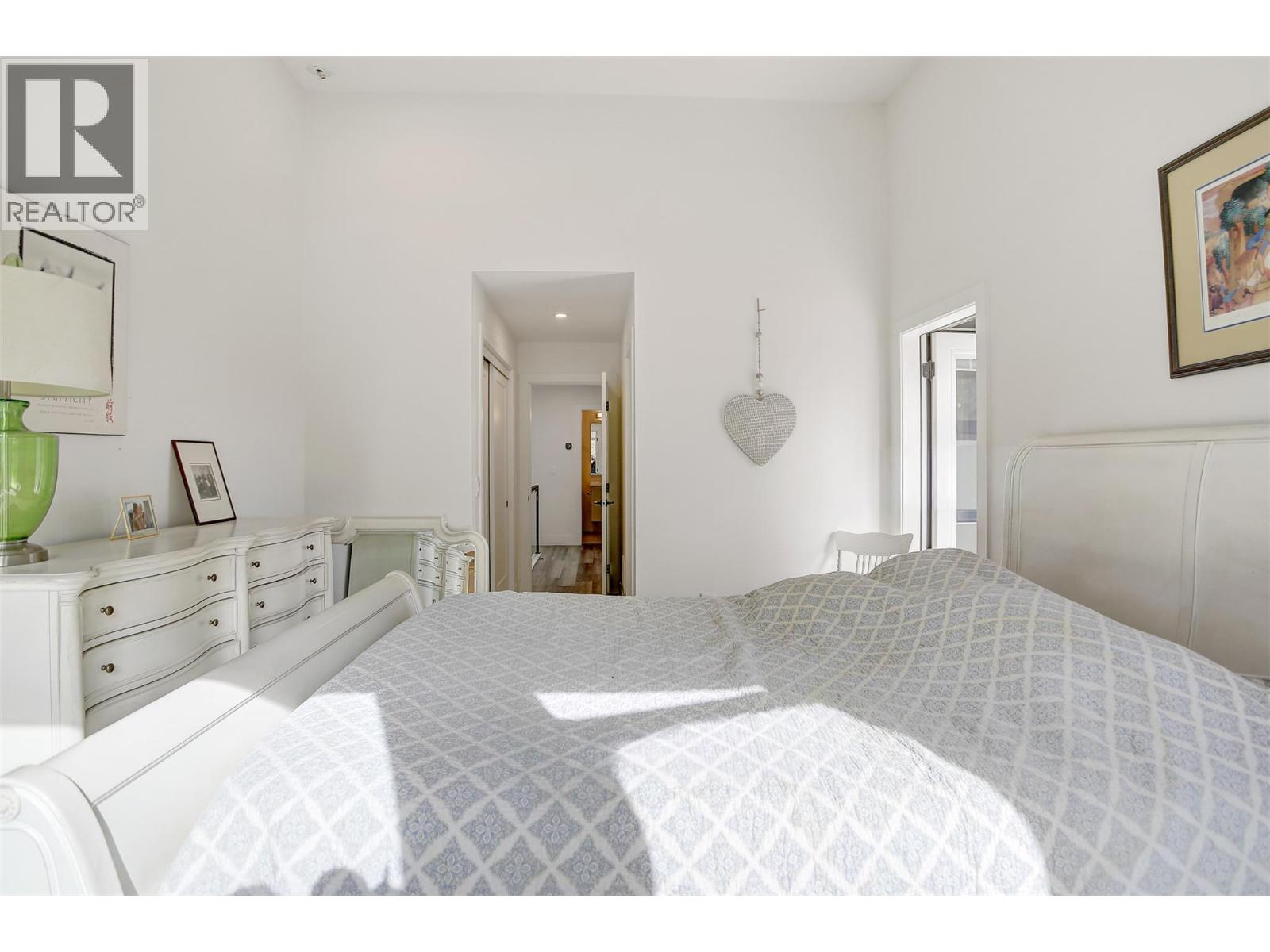 852 Stockwell Avenue Unit# 2, Kelowna, British Columbia  V1Y 6V9 - Photo 45 - 10388461