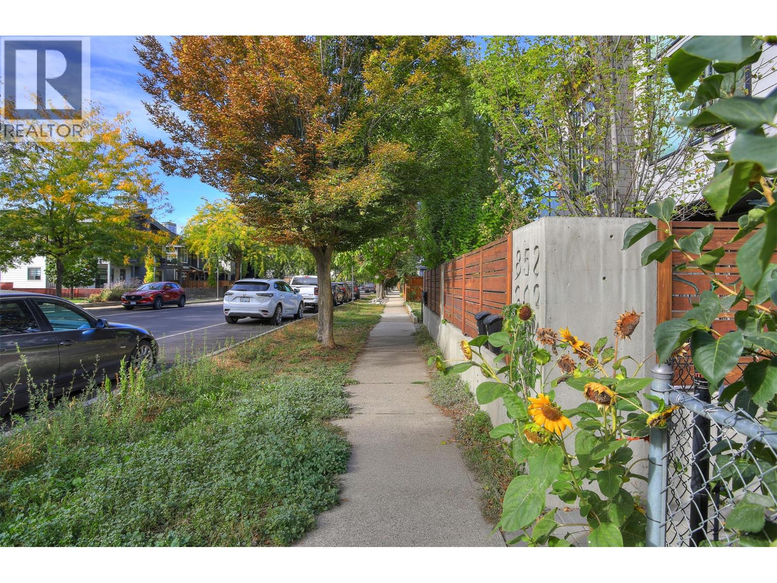 852 Stockwell Avenue Unit# 2, Kelowna, British Columbia  V1Y 6V9 - Photo 6 - 10388461