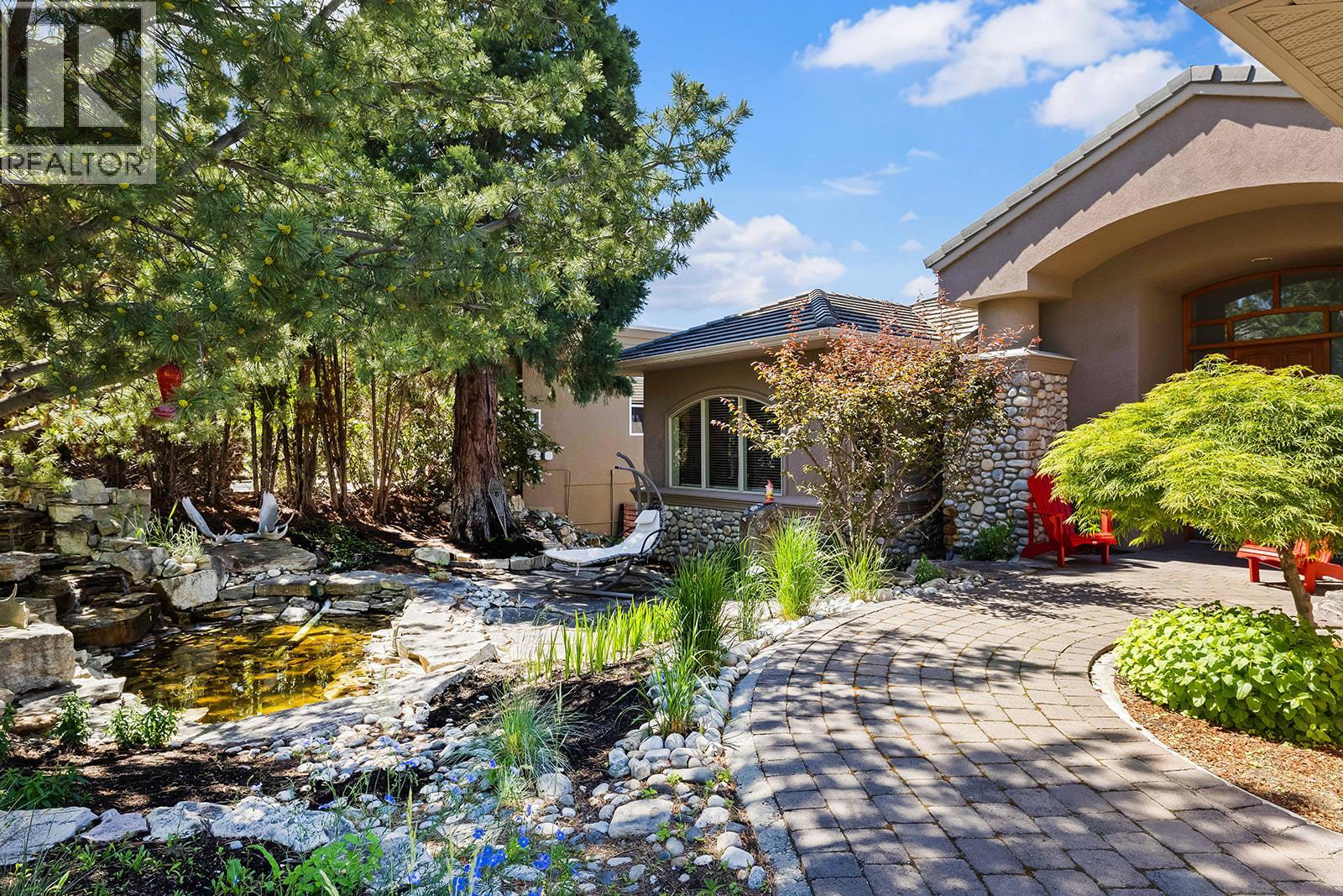 324 Phoebe Court, Kelowna, British Columbia  V1W 3Y9 - Photo 3 - 10388290