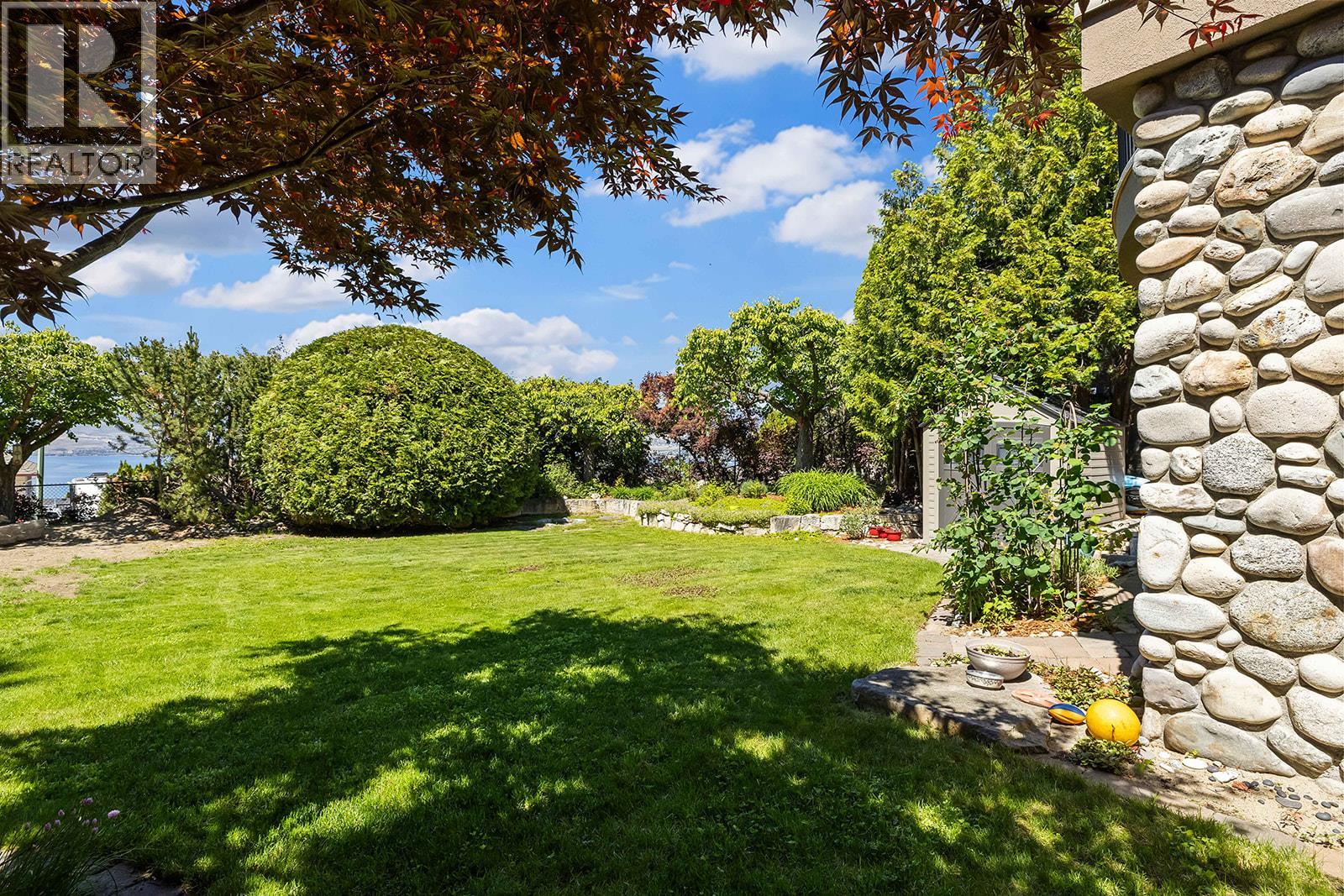 324 Phoebe Court, Kelowna, British Columbia  V1W 3Y9 - Photo 57 - 10388290