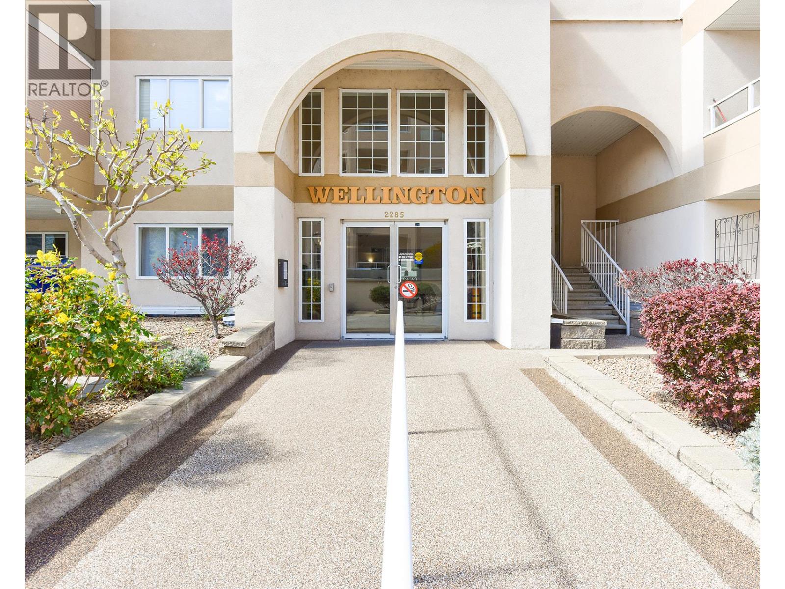 2285 Atkinson Street Unit# 407, Penticton, British Columbia  V2A 8R7 - Photo 2 - 10388268