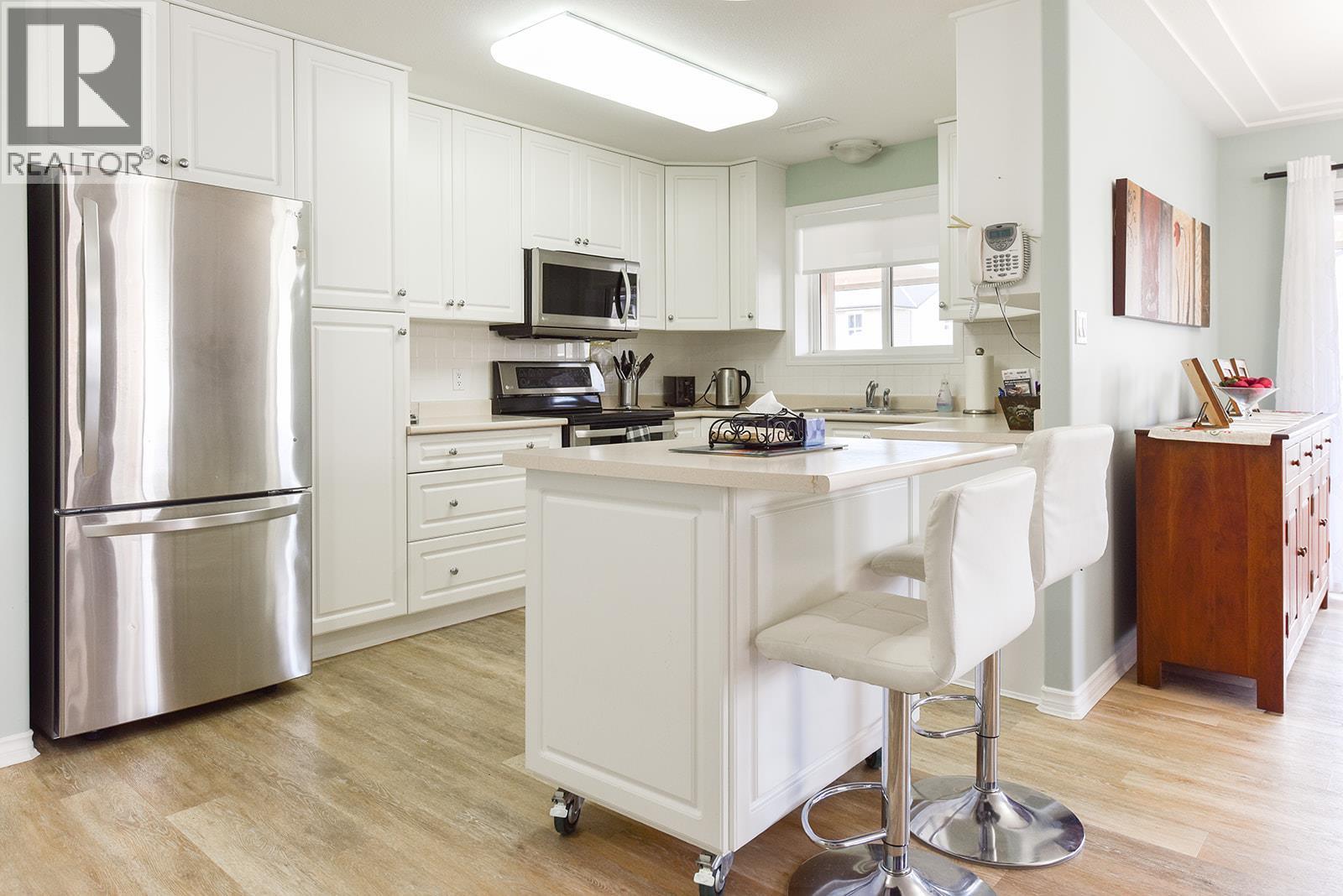 2285 Atkinson Street Unit# 407, Penticton, British Columbia  V2A 8R7 - Photo 7 - 10388268