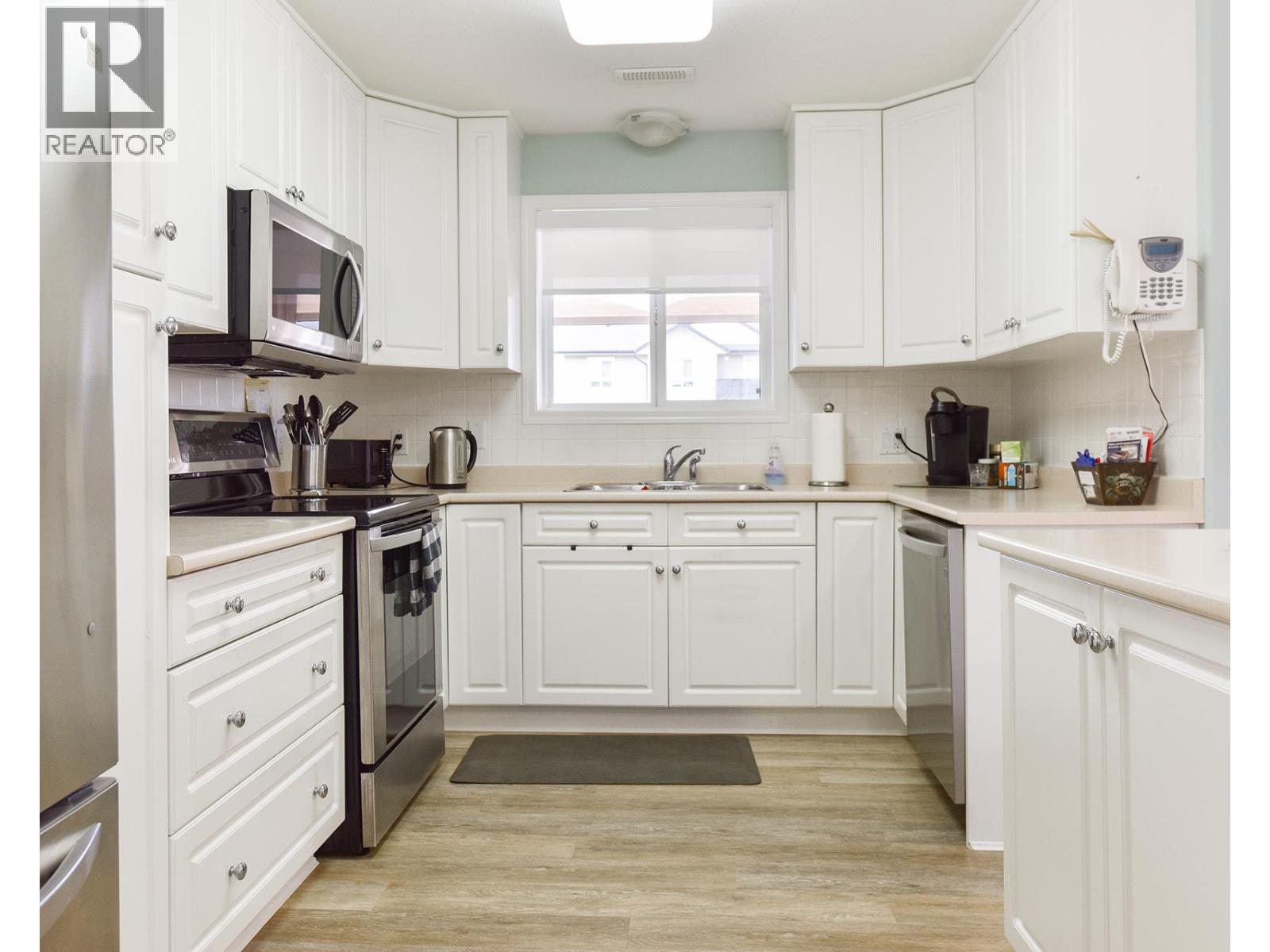 2285 Atkinson Street Unit# 407, Penticton, British Columbia  V2A 8R7 - Photo 8 - 10388268