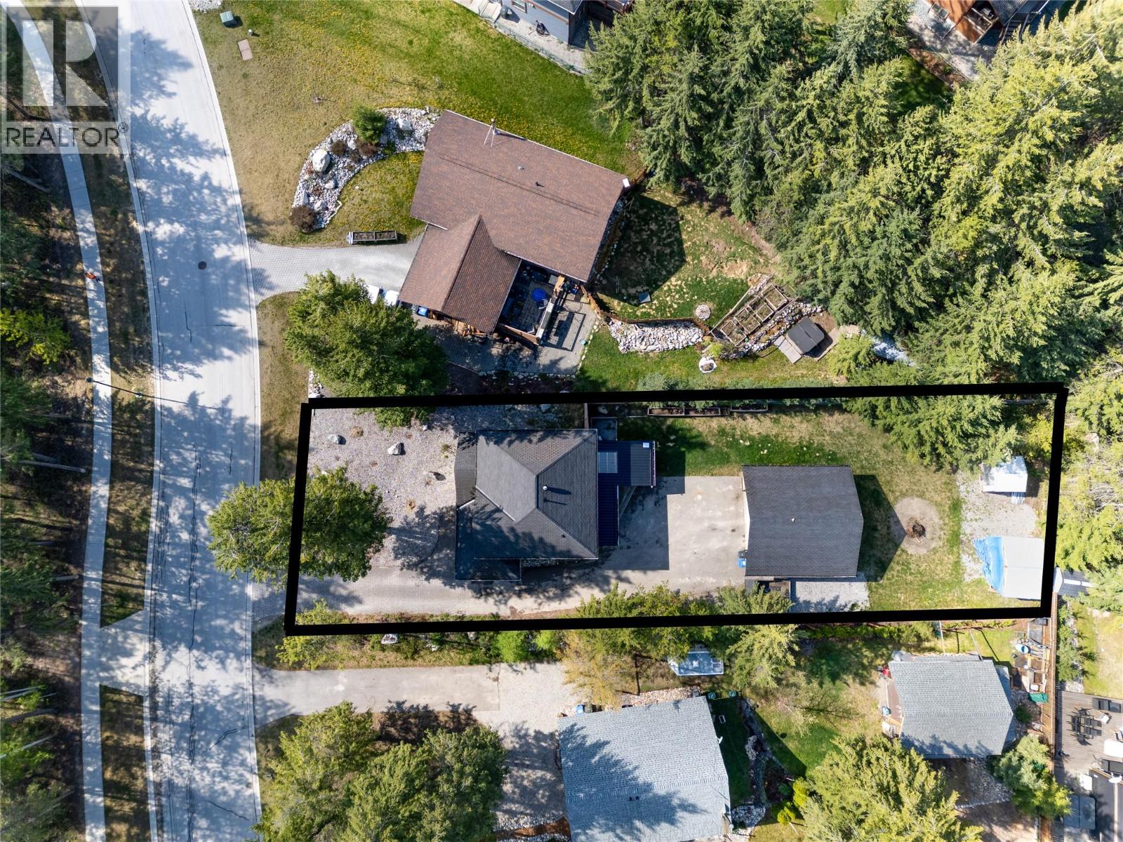 1035 Stoney Lane Road, Golden, British Columbia  V0A 1H3 - Photo 6 - 10387260