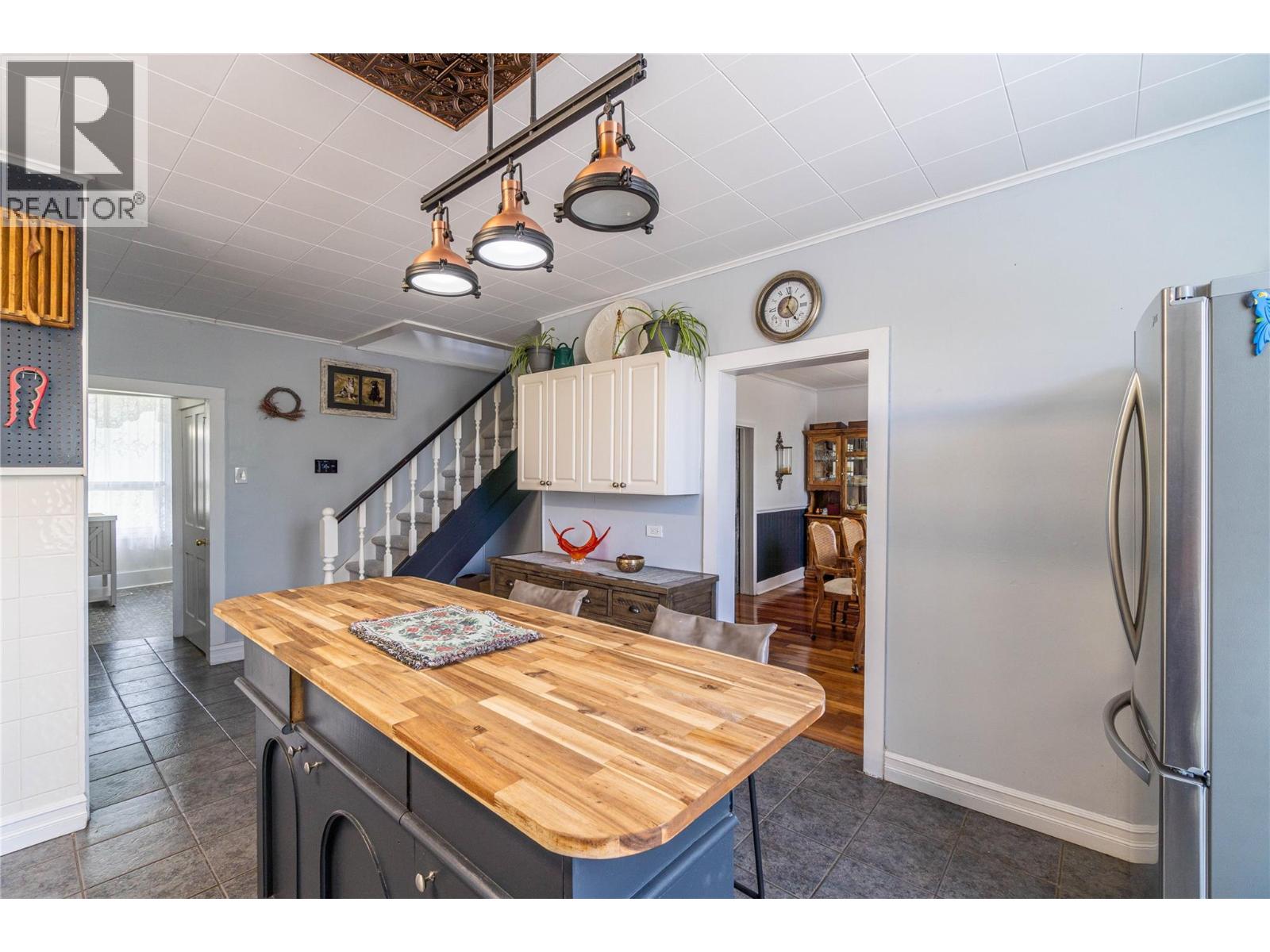 1566 Barnhartvale Road, Kamloops, British Columbia  V2C 6Y1 - Photo 10 - 10384672