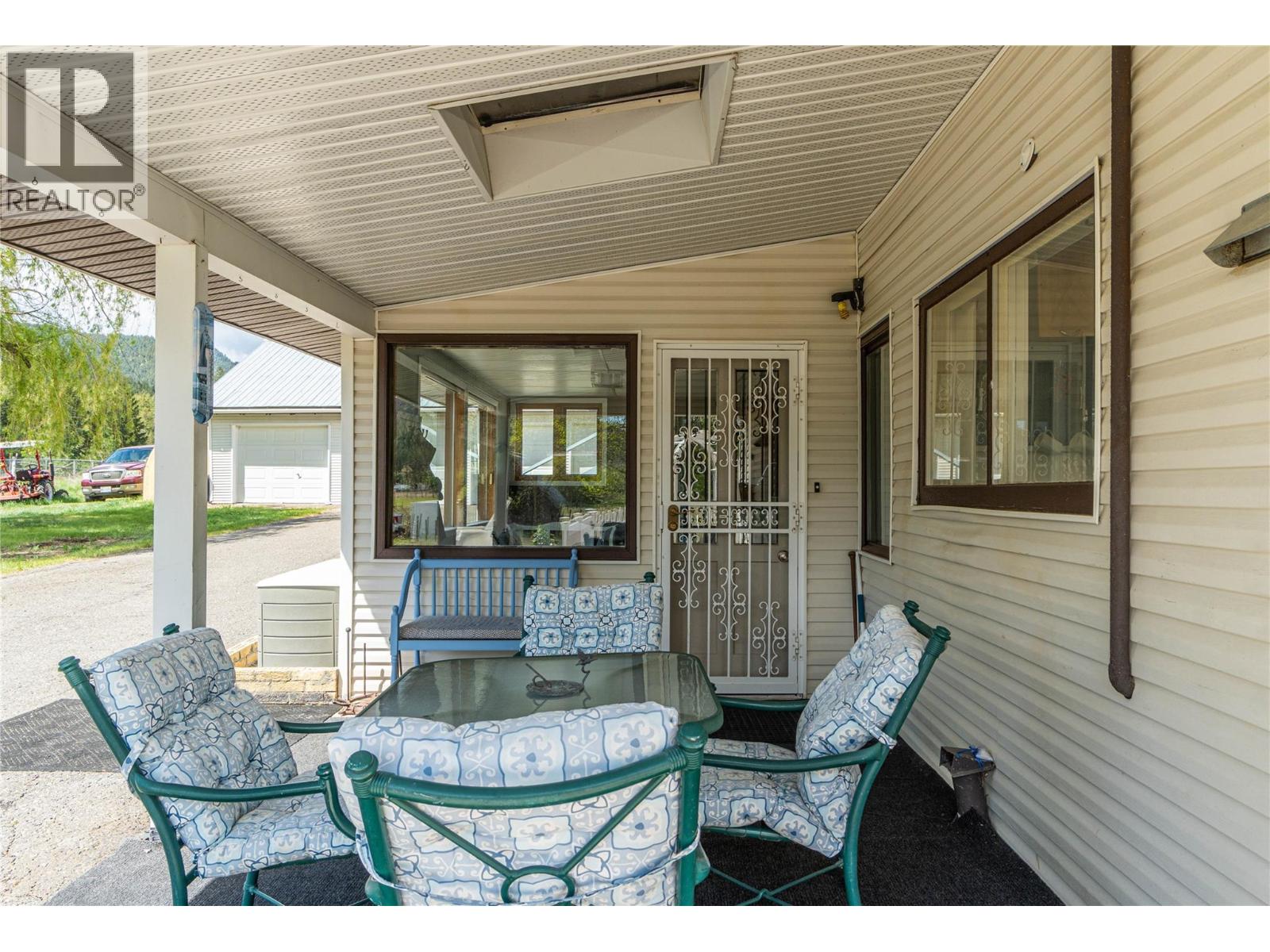 1566 Barnhartvale Road, Kamloops, British Columbia  V2C 6Y1 - Photo 37 - 10384672