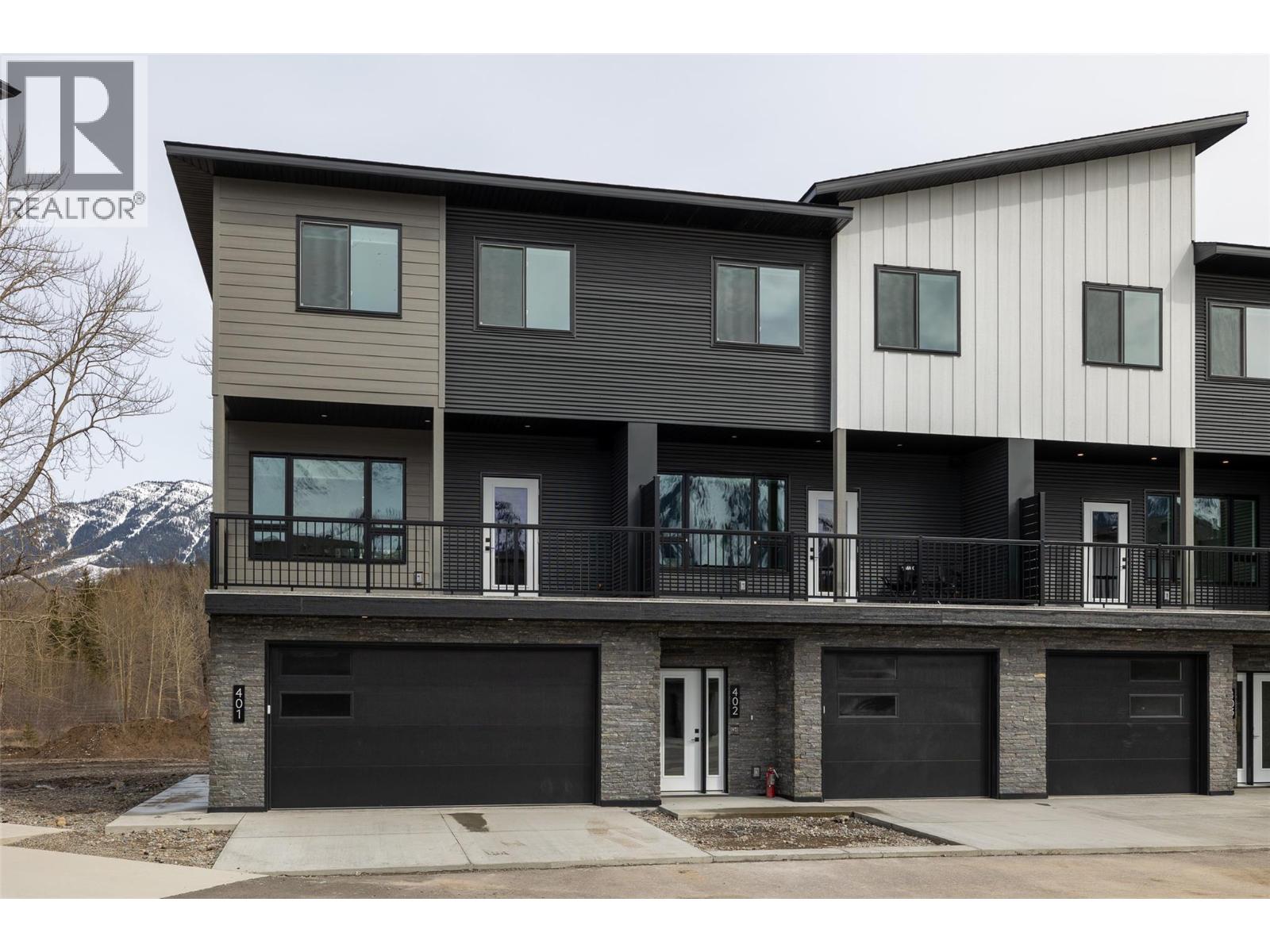 800 Riverside Way Unit# 403, Fernie, British Columbia  V0B 1M7 - Photo 2 - 10386886